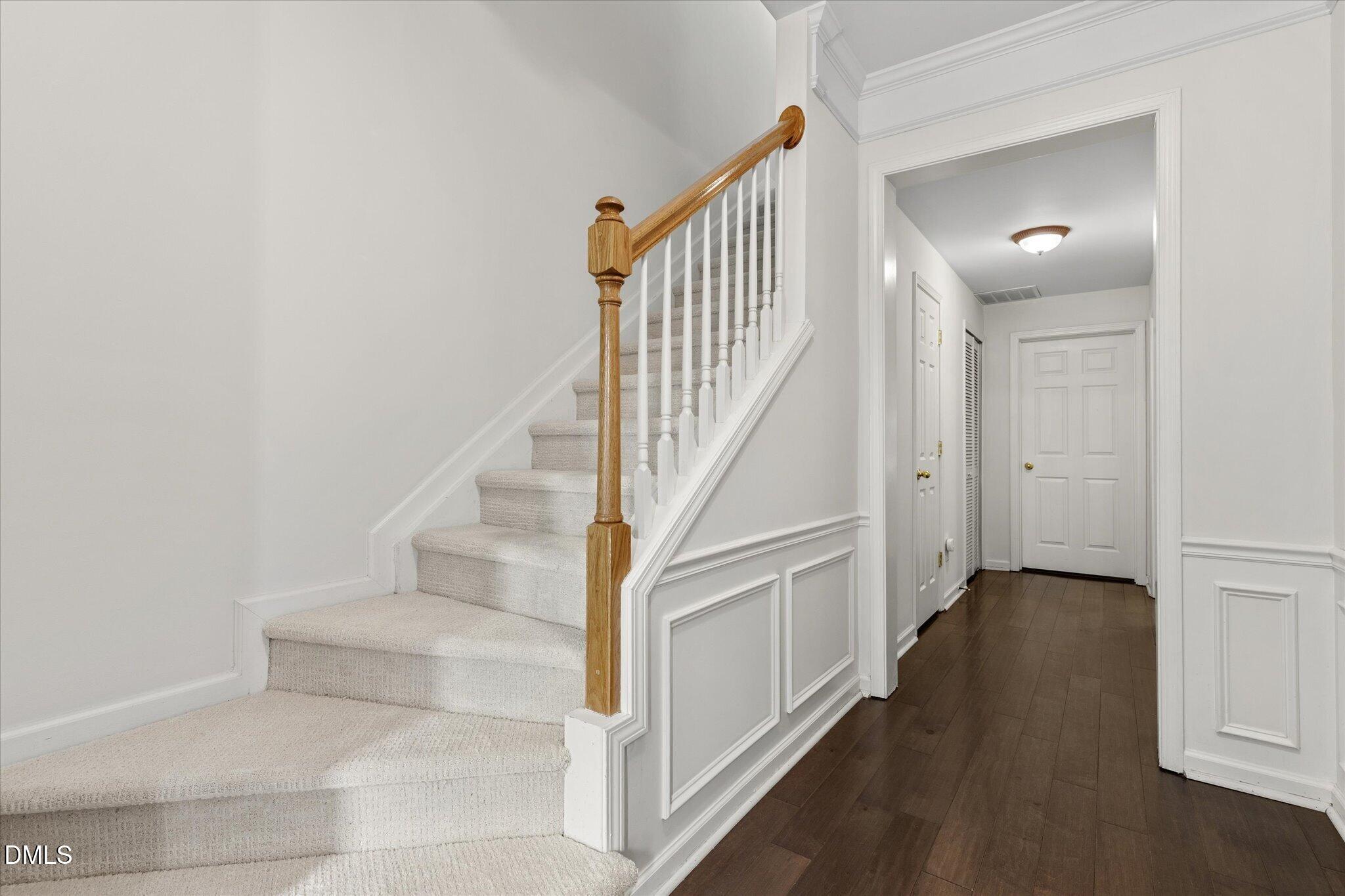 5408 Bayside Court Property Photo 3