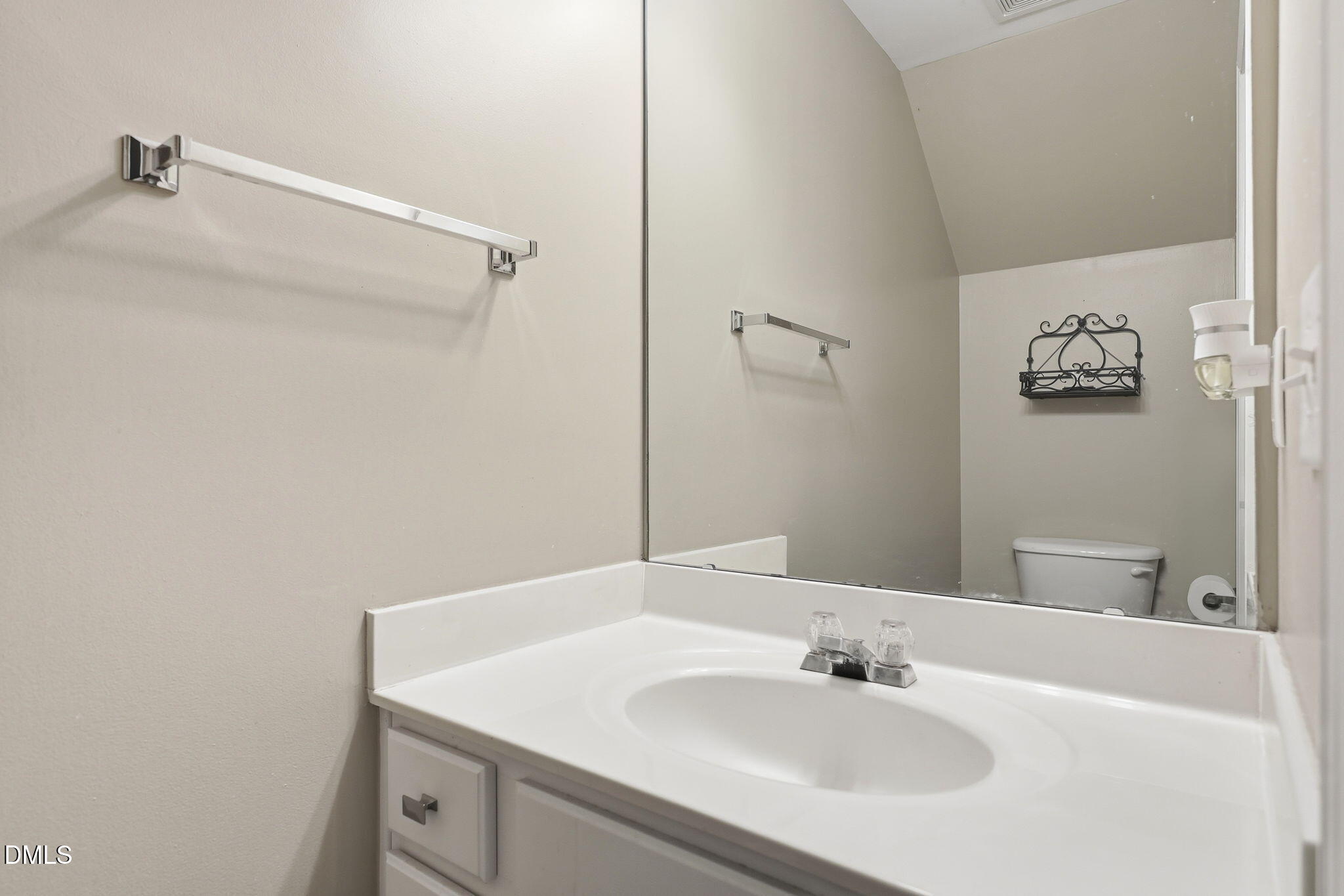 5408 Bayside Court Property Photo 5