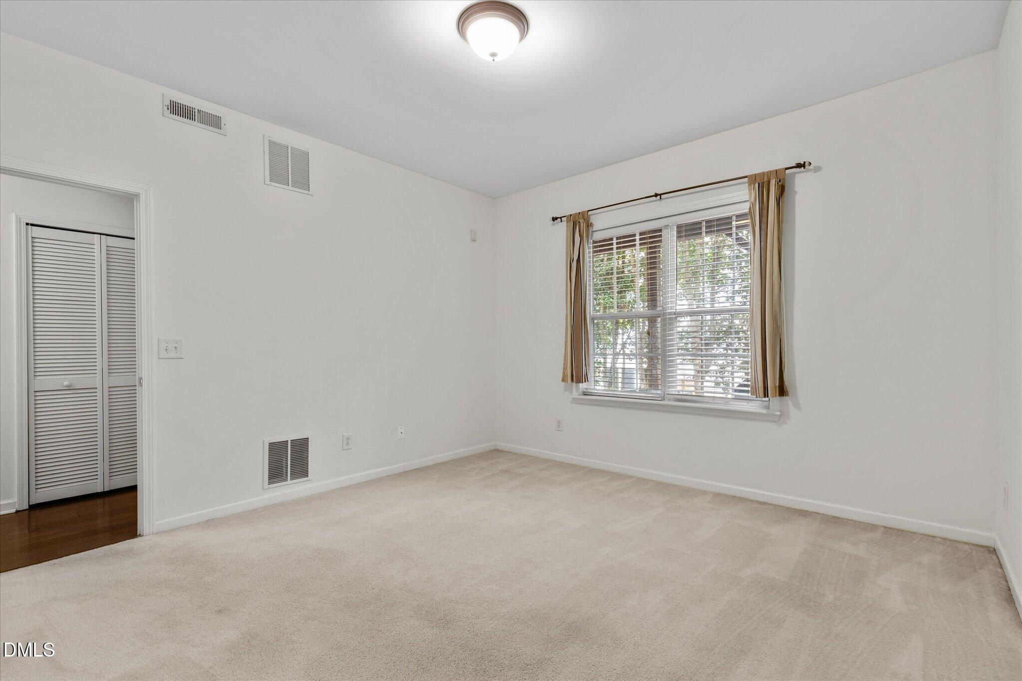 5408 Bayside Court Property Photo 6
