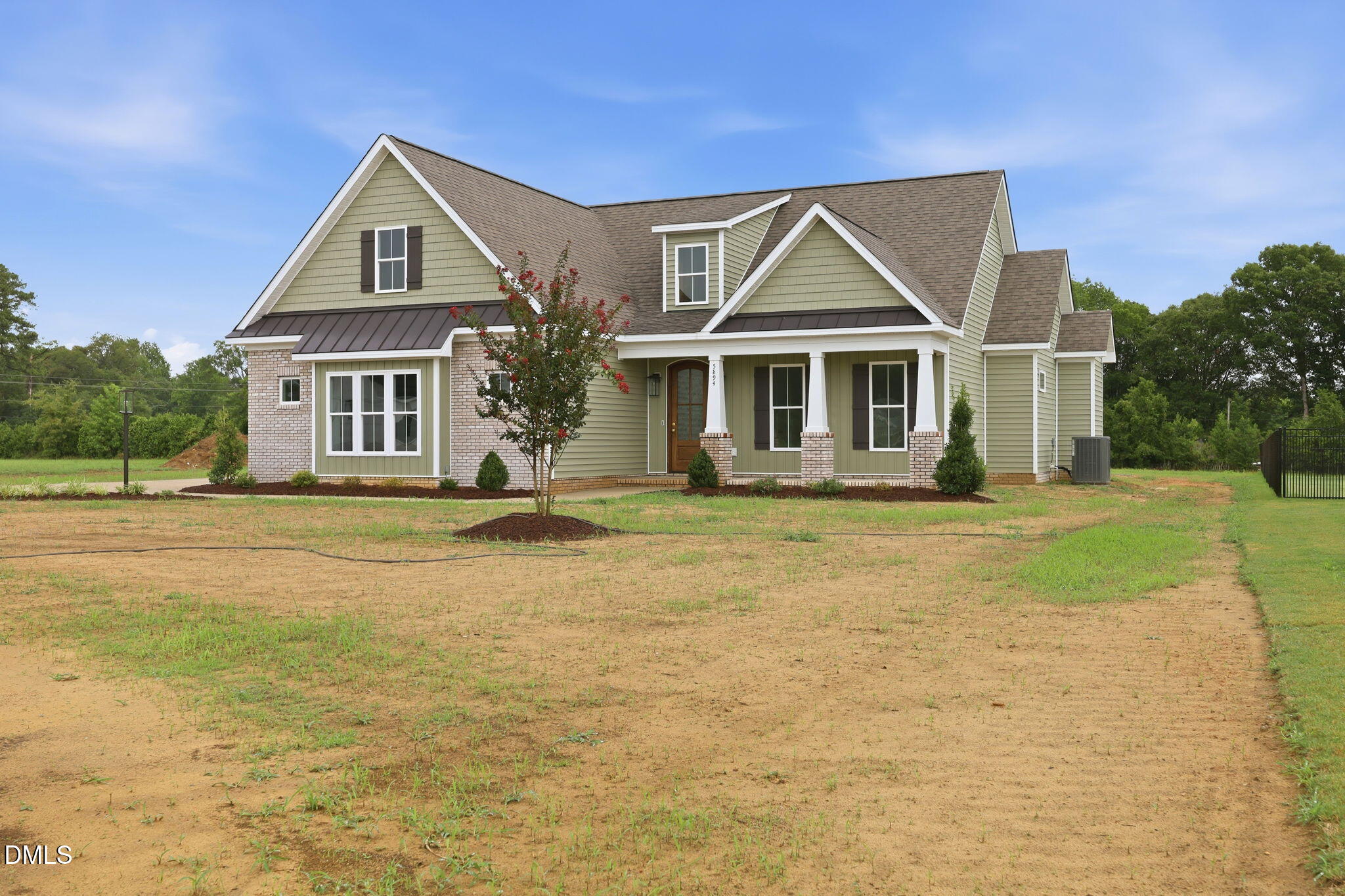 5894 Baylors Way Property Photo 2