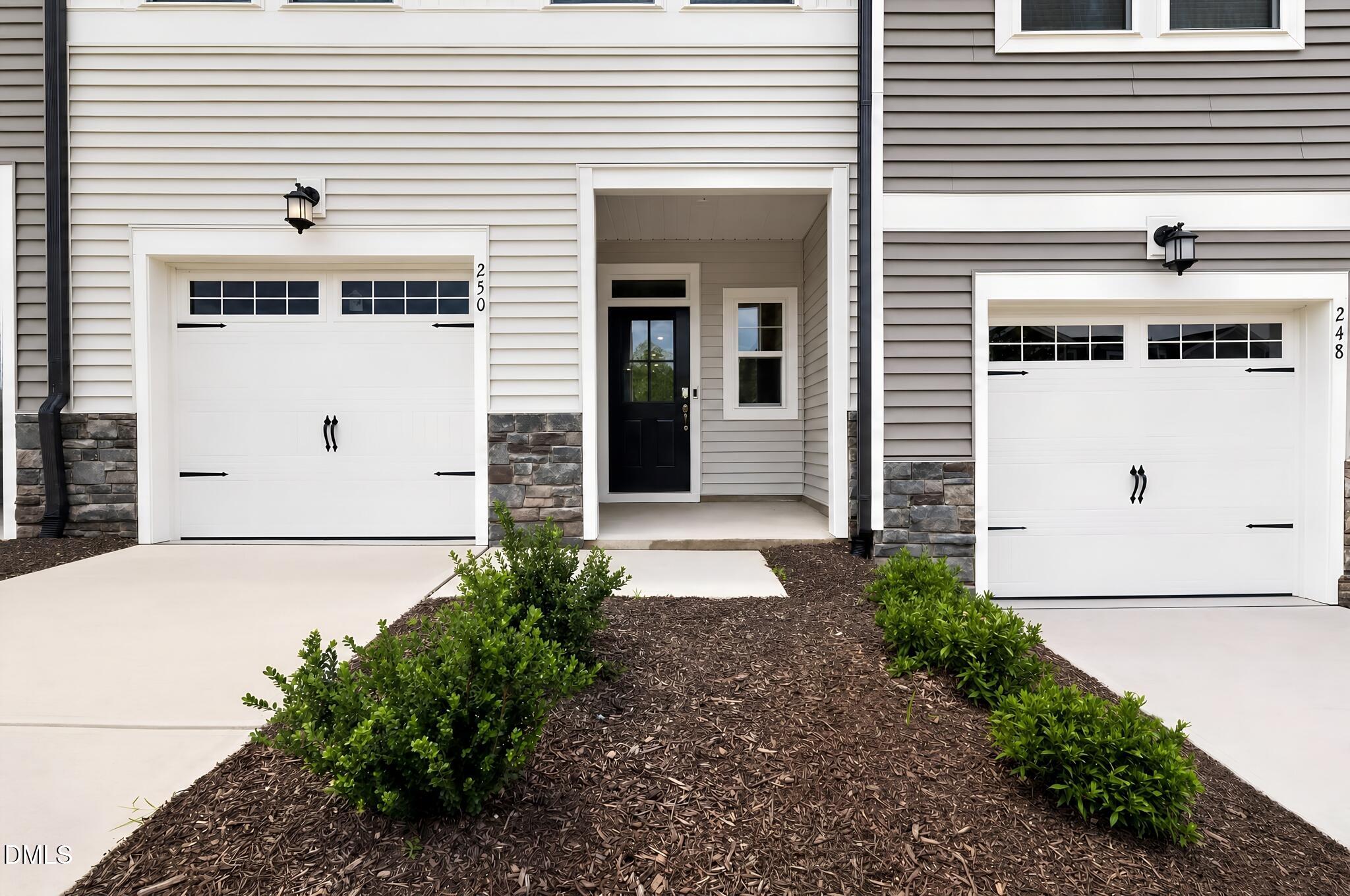 250 Snowfield Drive Property Photo 2
