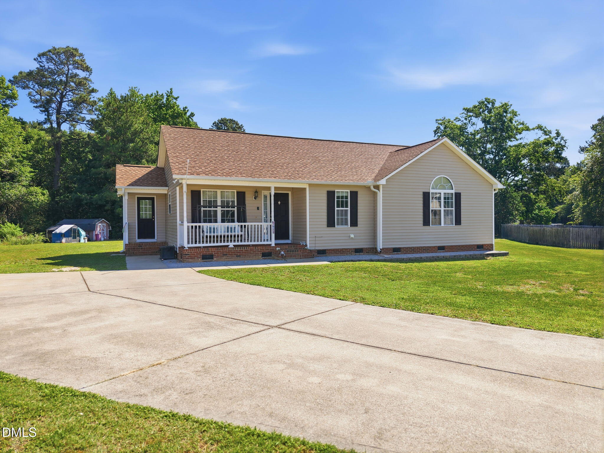 6821 Flying Eagle Court Property Photo 2