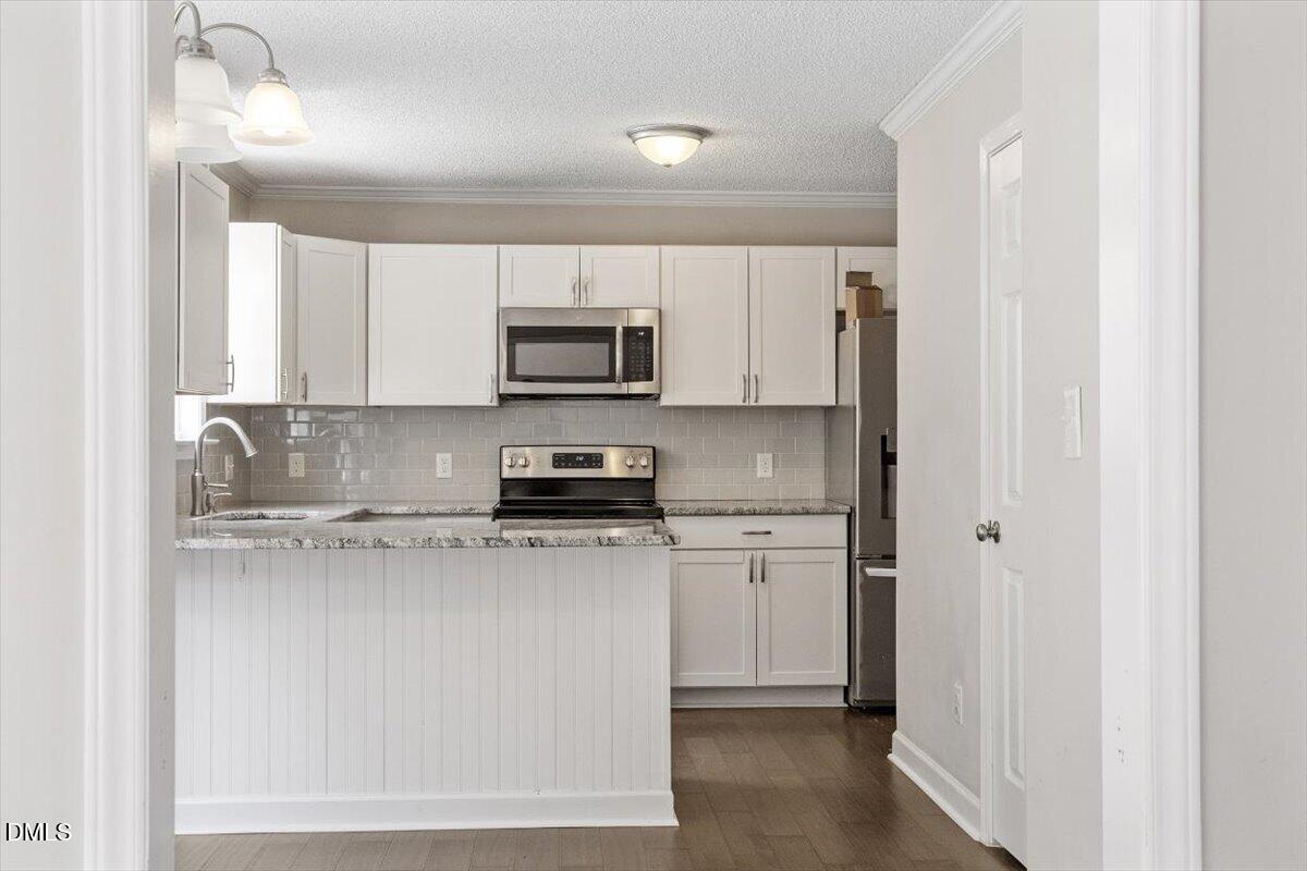 1116 Holland Ridge Drive Property Photo 16