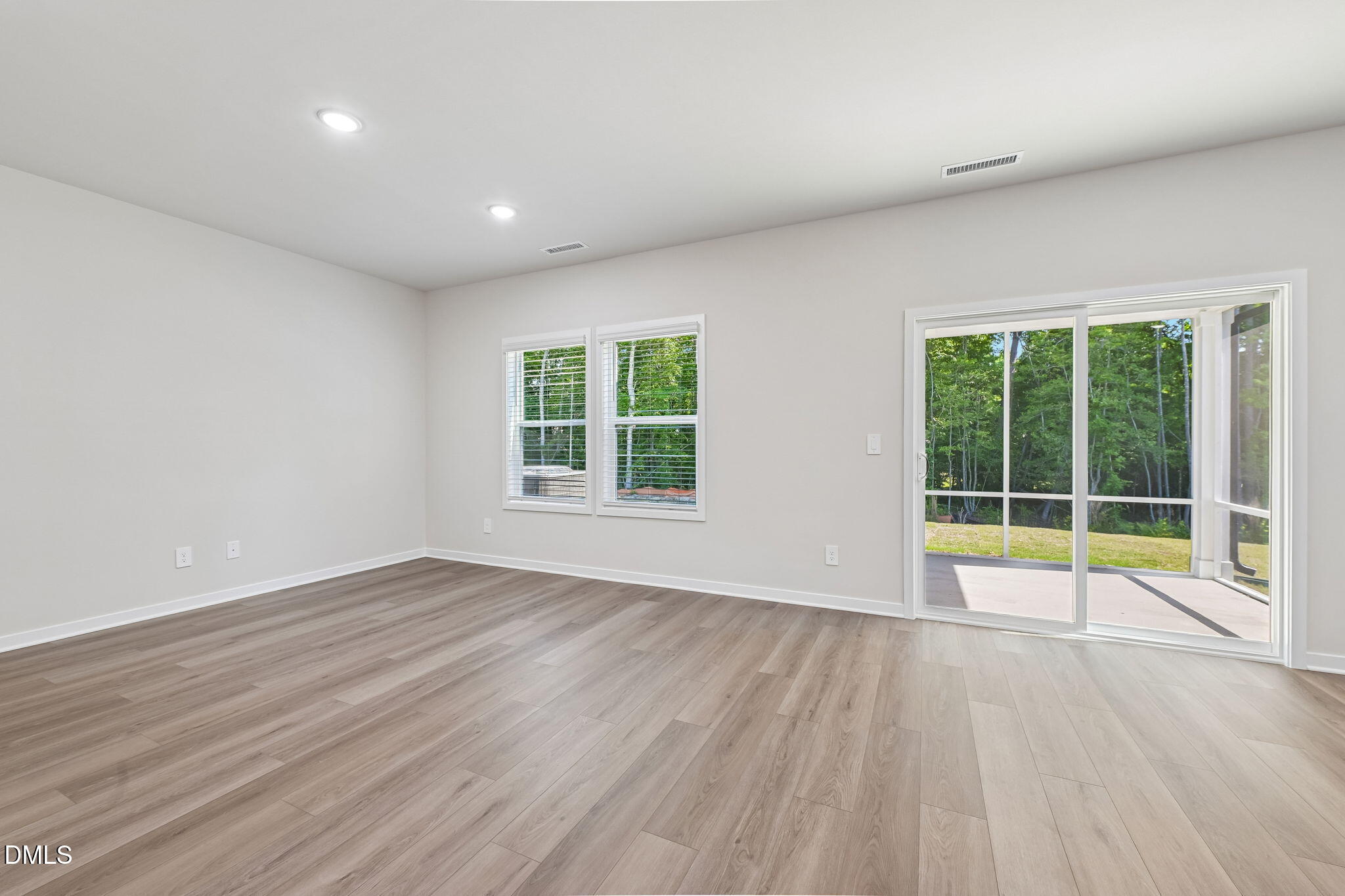 187 N Field Sparrow Way Property Photo 16