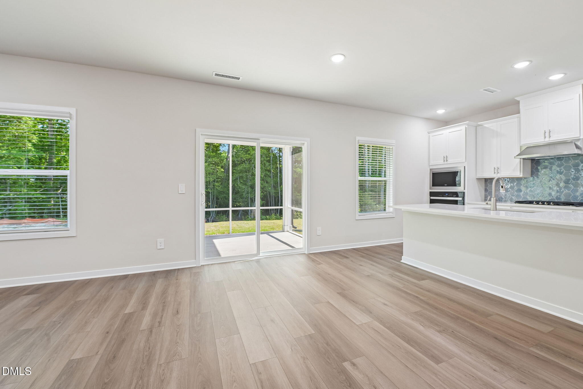 187 N Field Sparrow Way Property Photo 17