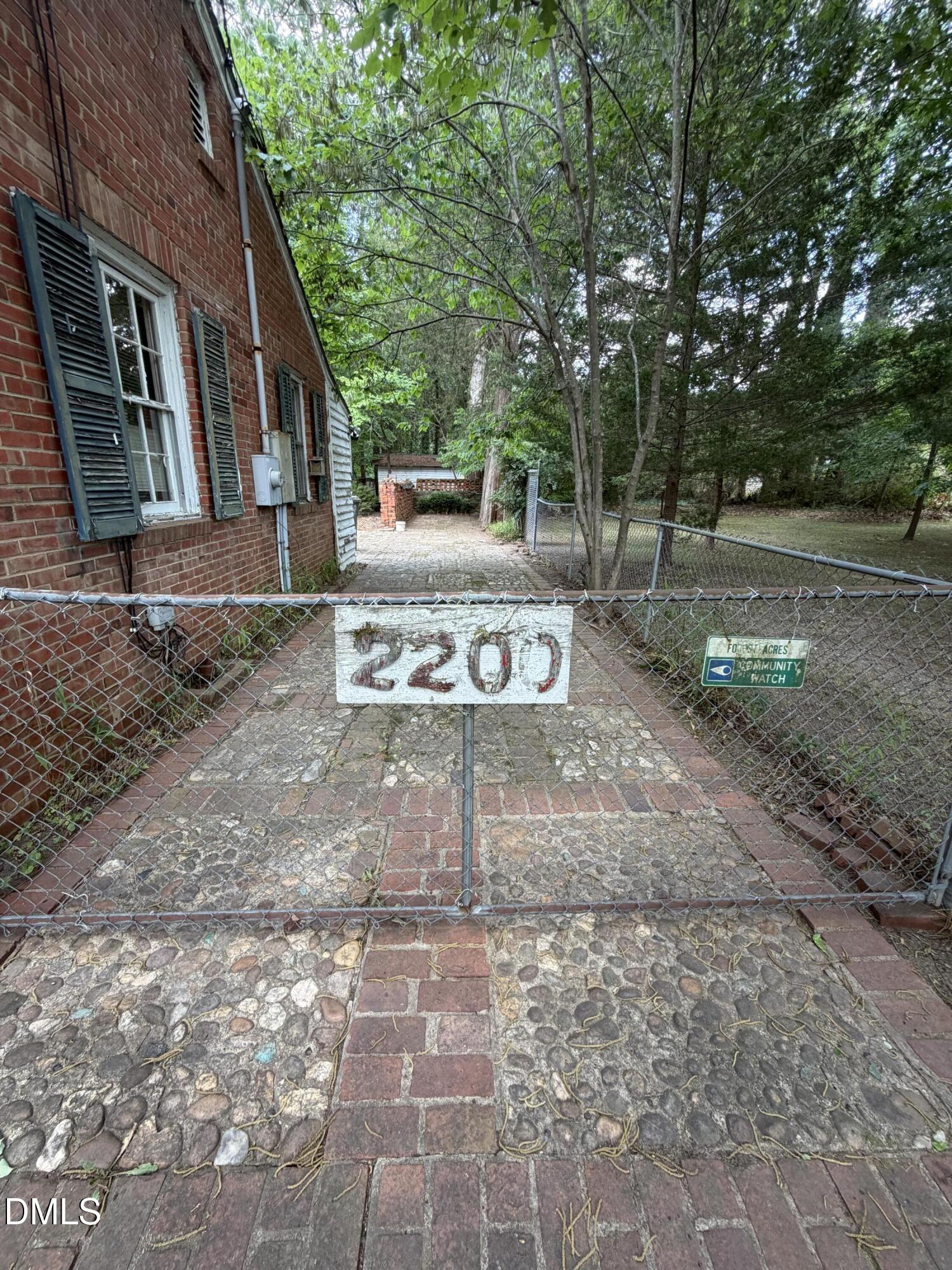 2200 Ann Street Property Photo 10