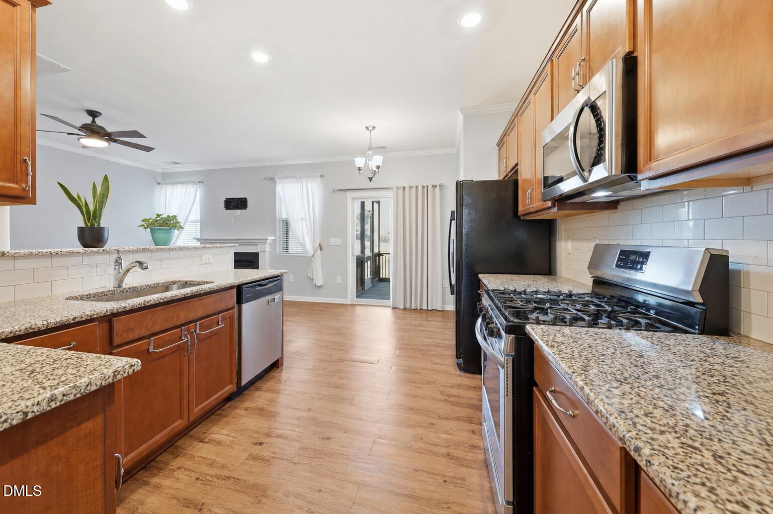 1808 Austin Ridge Parkway Property Photo 14