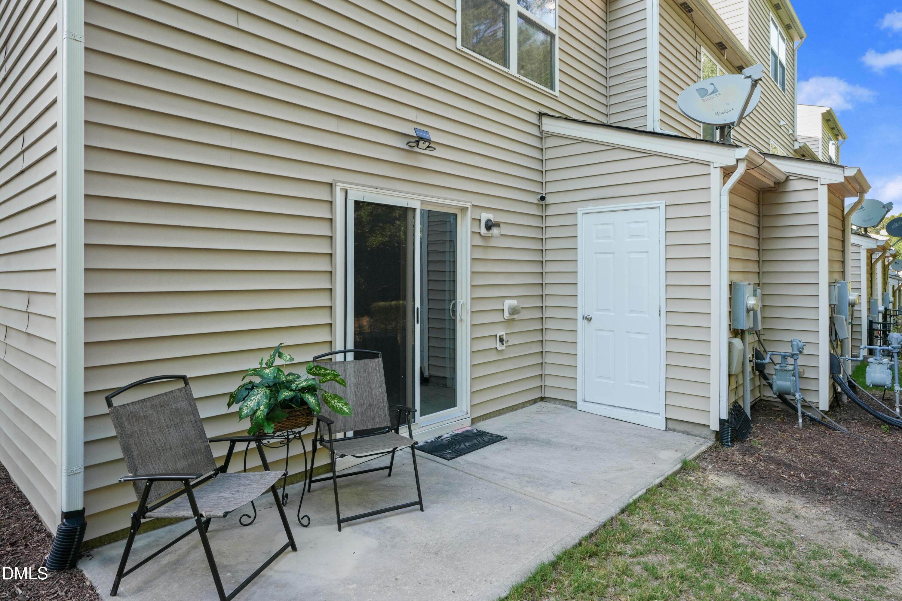 8520 Quarton Drive Property Photo 12
