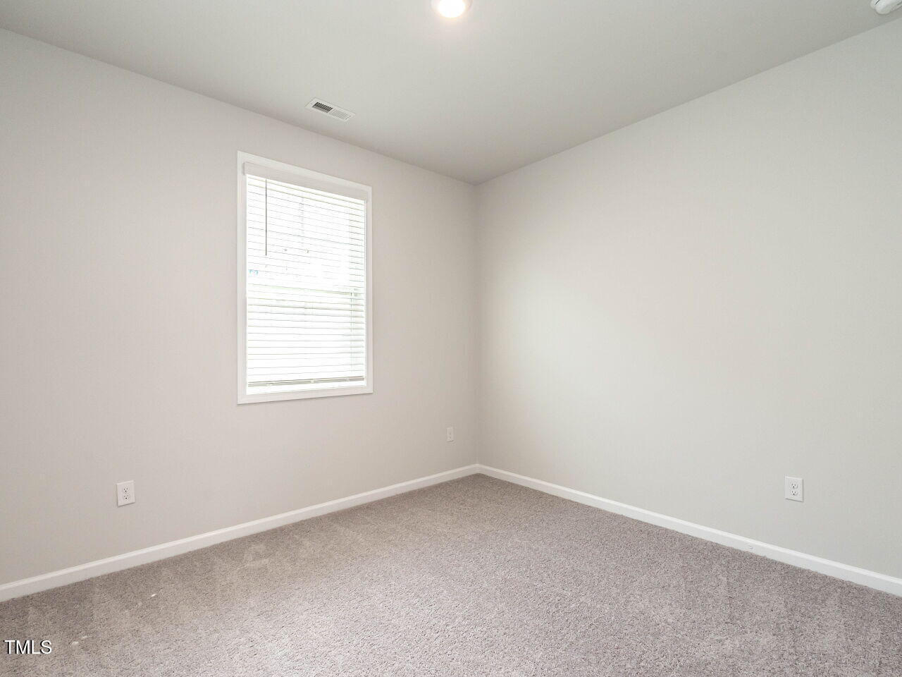 1242 Underbrush Drive Property Photo 25