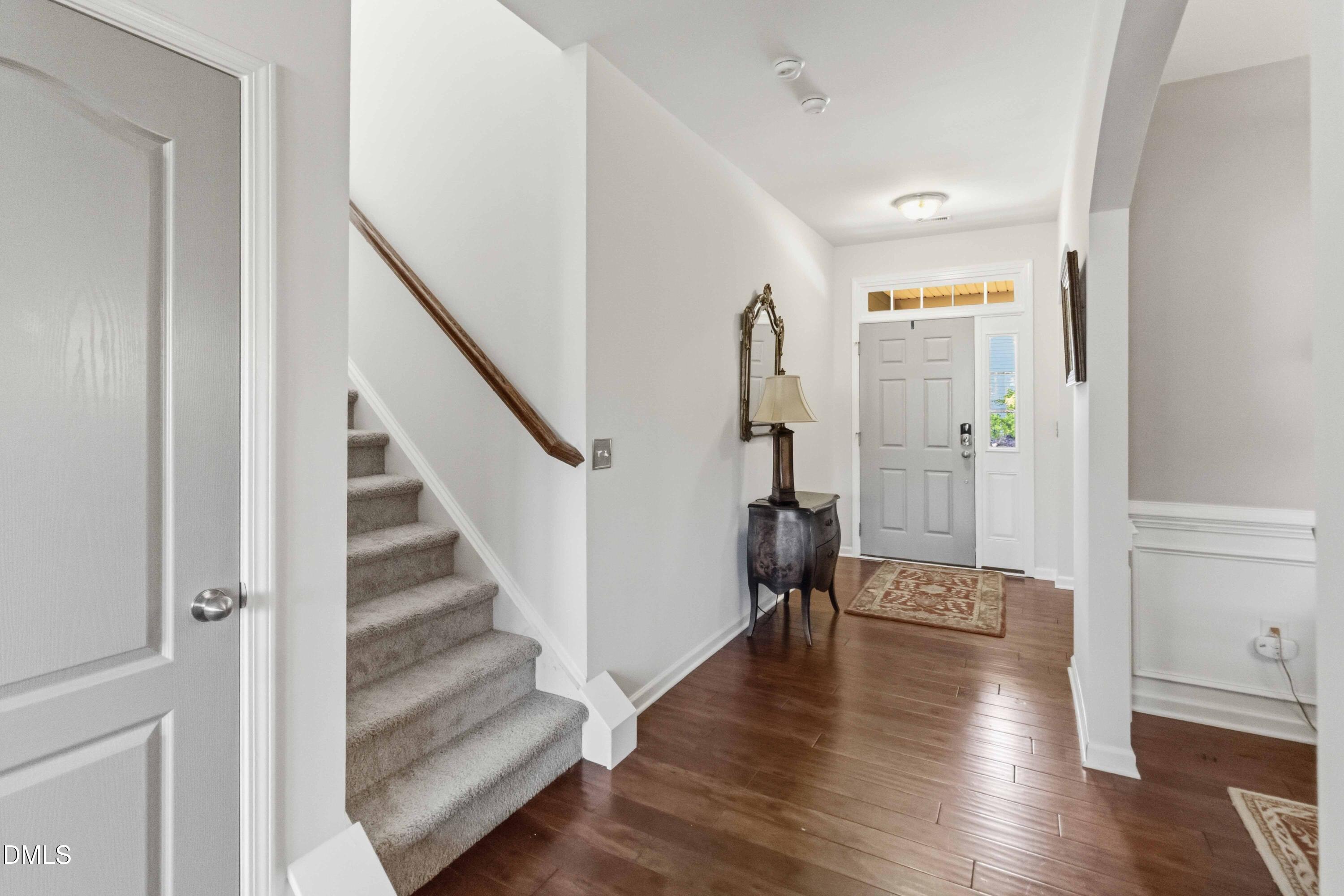 7404 Bedford Ridge Drive Property Photo 5