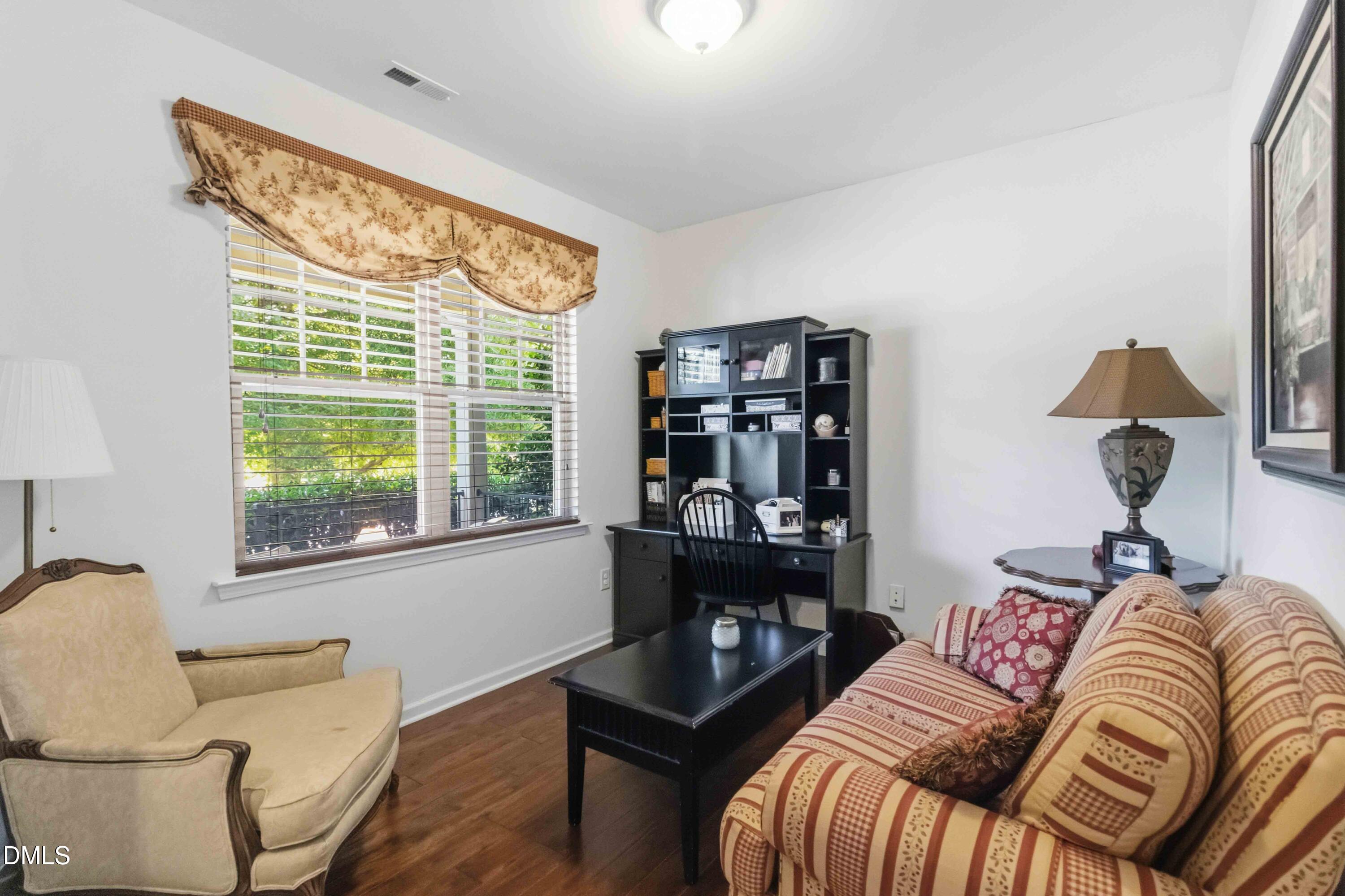 7404 Bedford Ridge Drive Property Photo 6