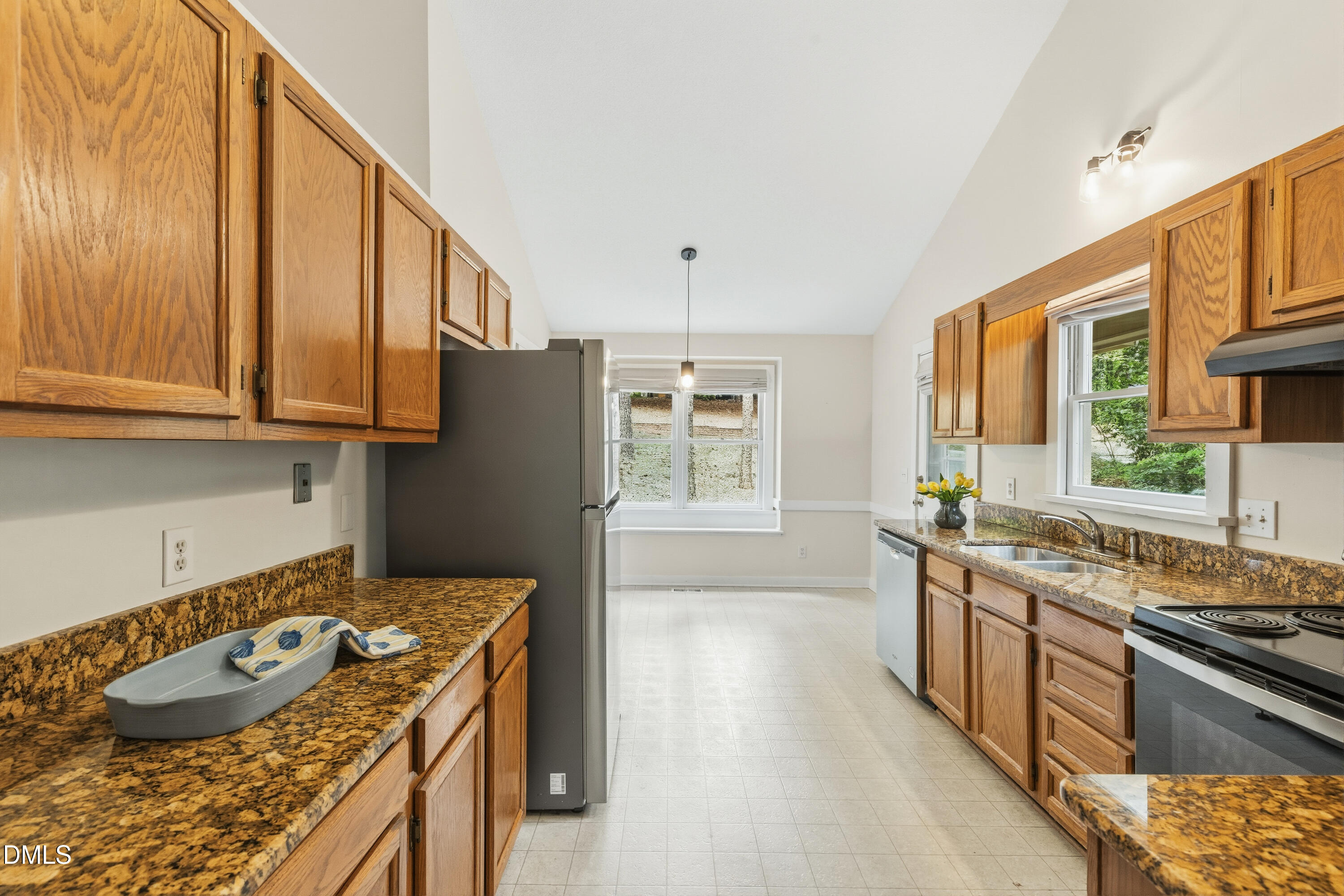 5613 Oldtowne Road Property Photo 12