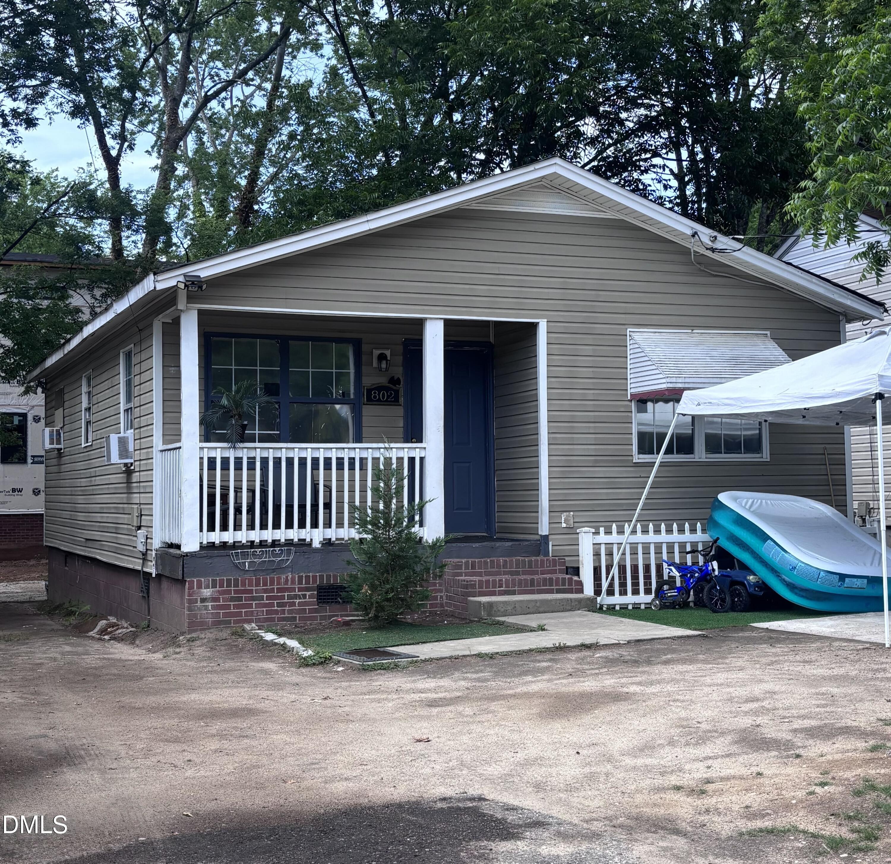 802 Vardaman Street Property Photo 2