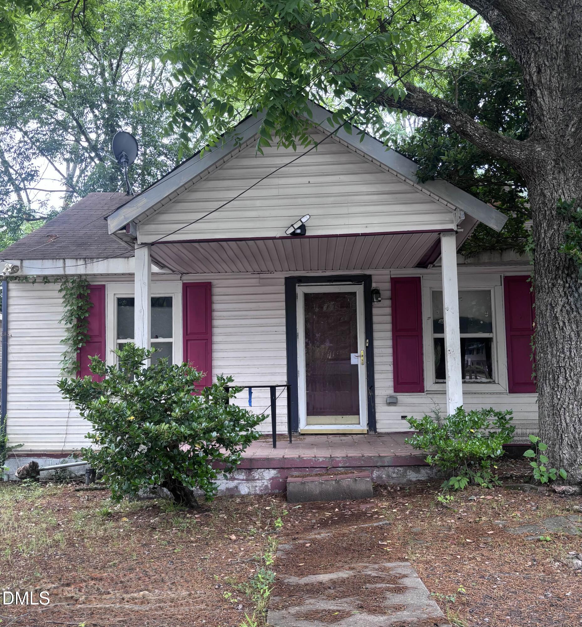 800 Vardaman Street Property Photo 1
