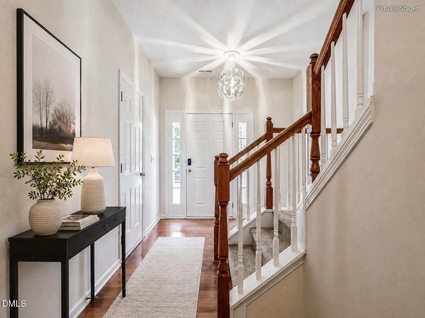 100 Gallent Hedge Trail Property Photo 2