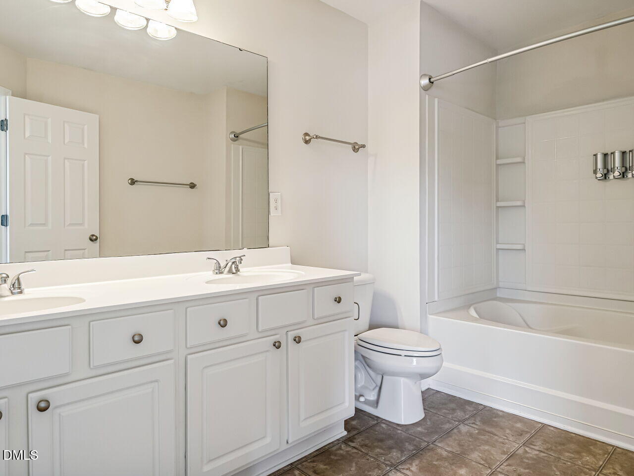 100 Gallent Hedge Trail Property Photo 13