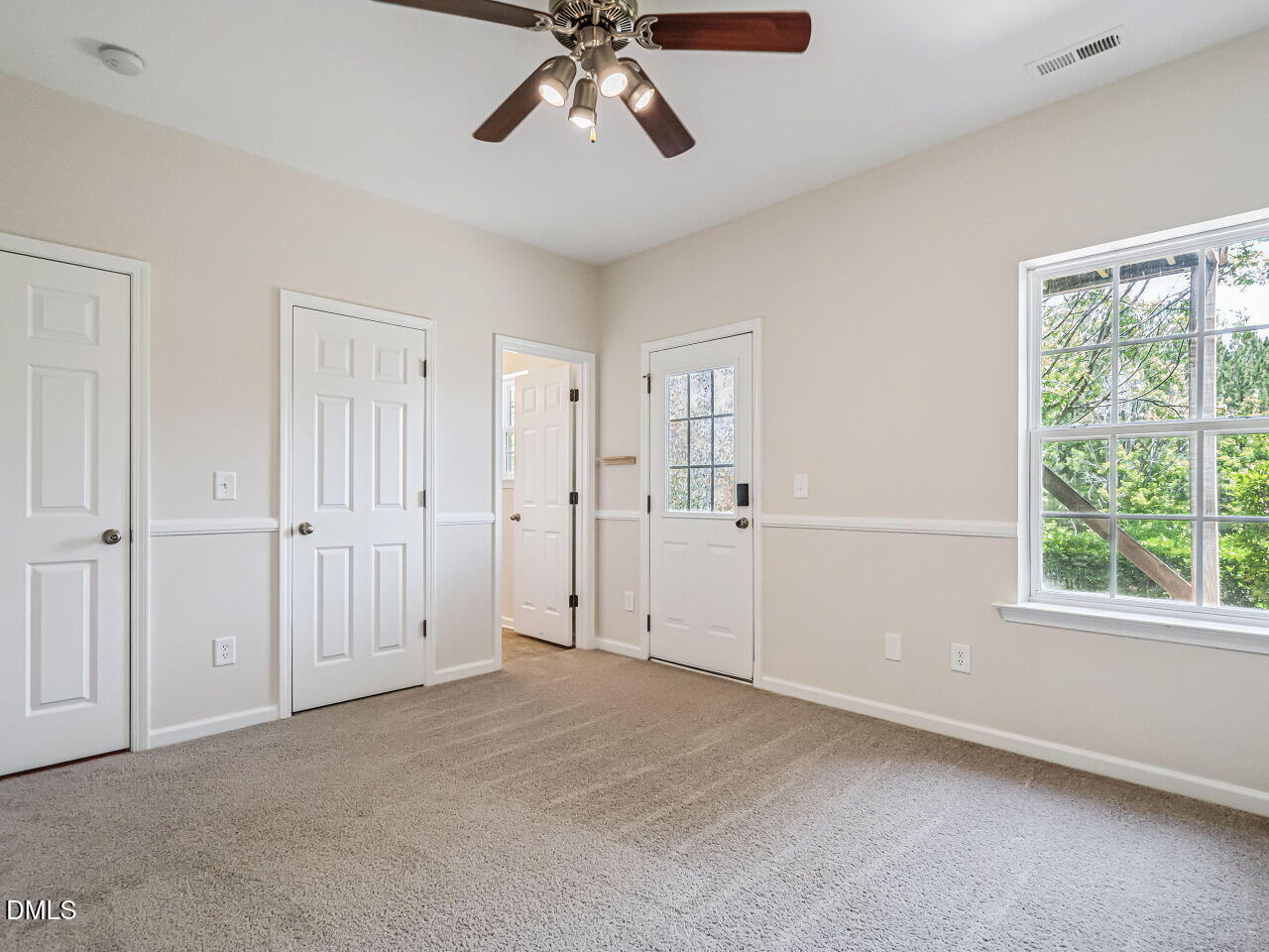 100 Gallent Hedge Trail Property Photo 17