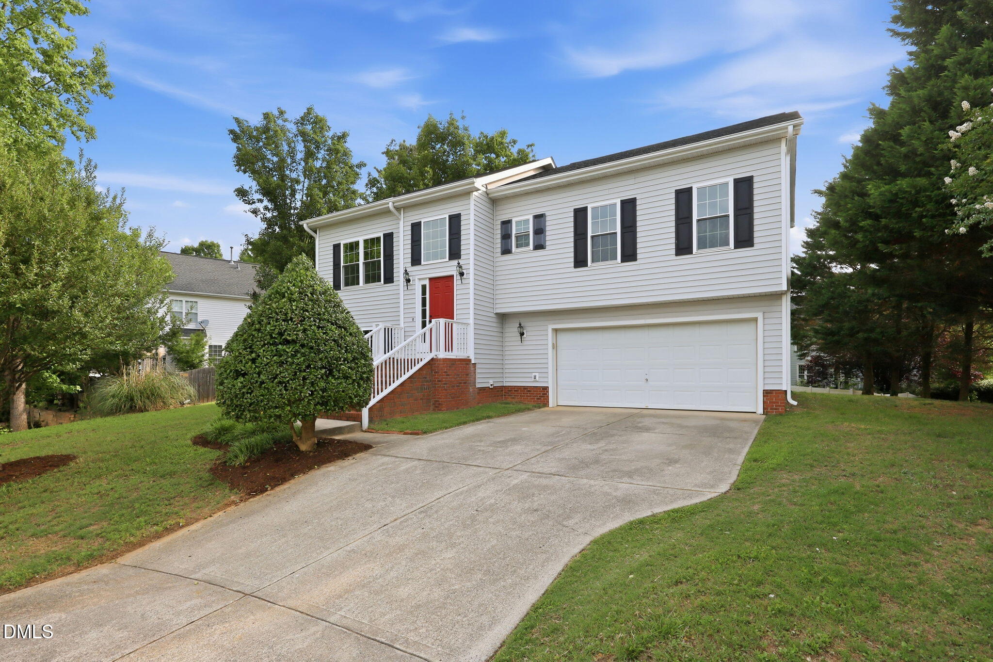 103 Castlebridge Court Property Photo 1