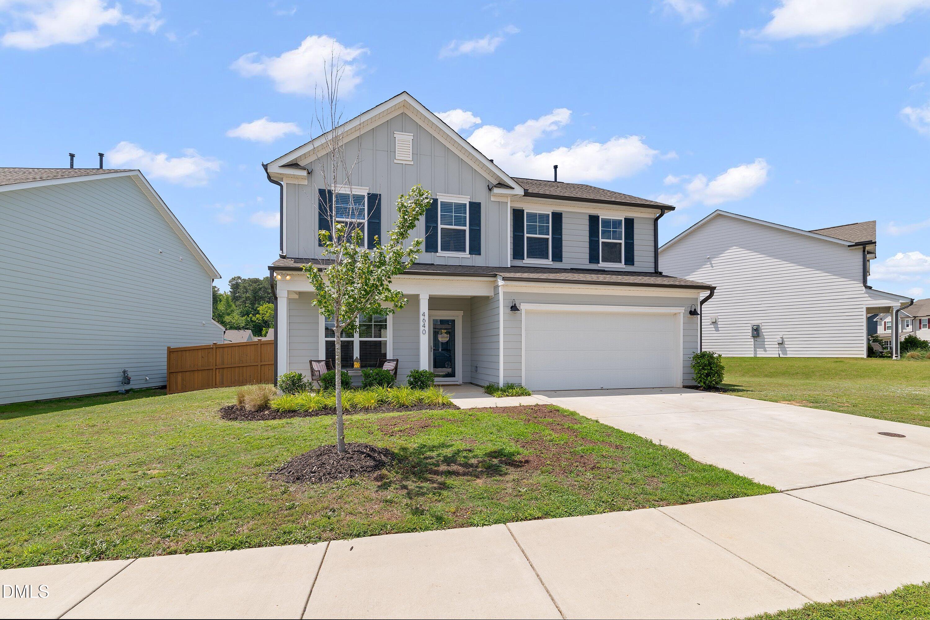 4640 Okeechobee Court Property Photo 3