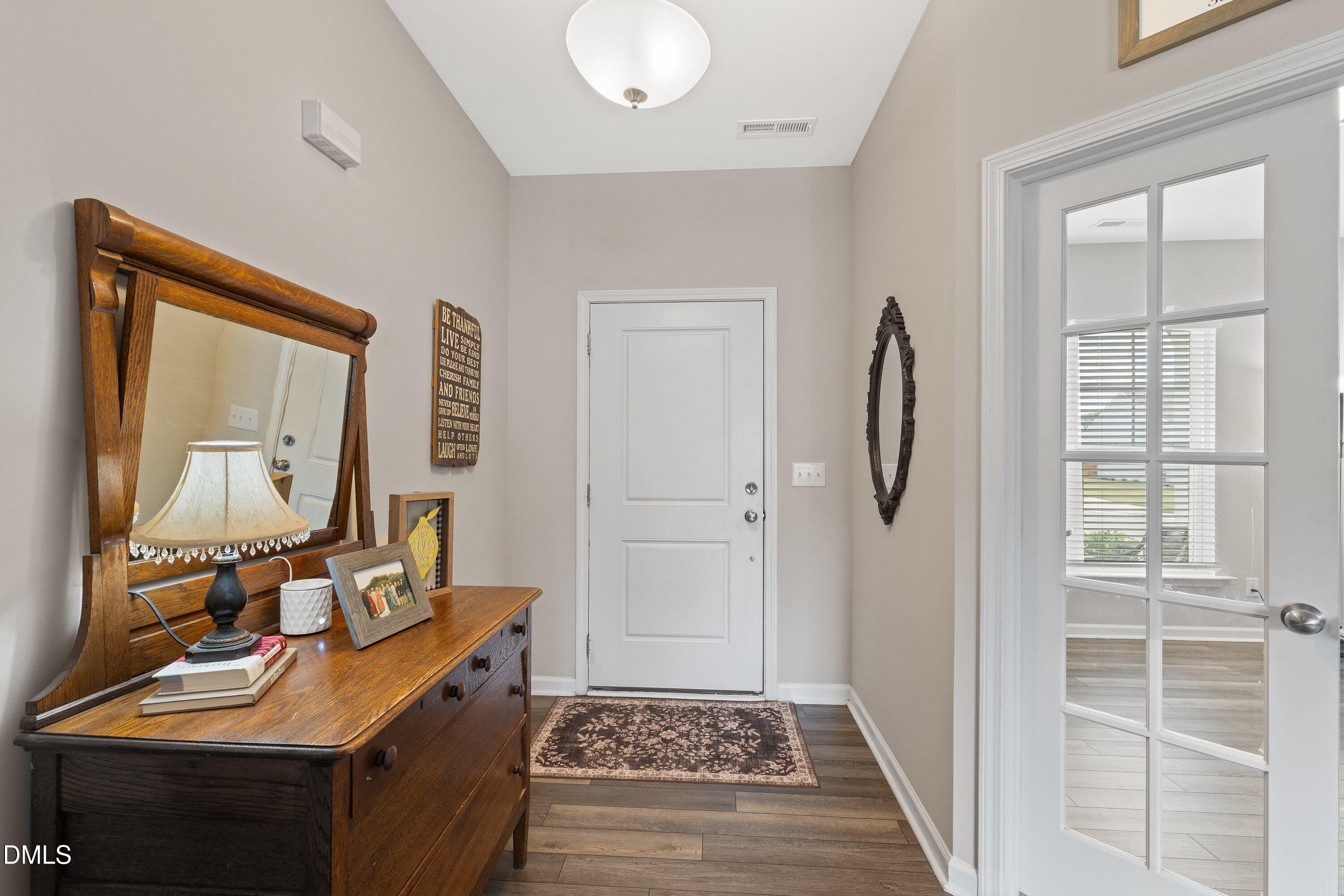 4640 Okeechobee Court Property Photo 8