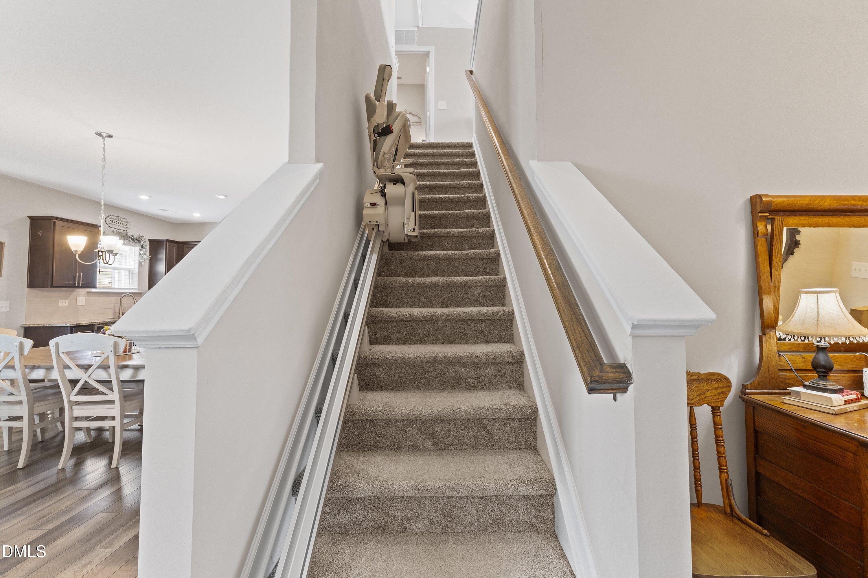 4640 Okeechobee Court Property Photo 10