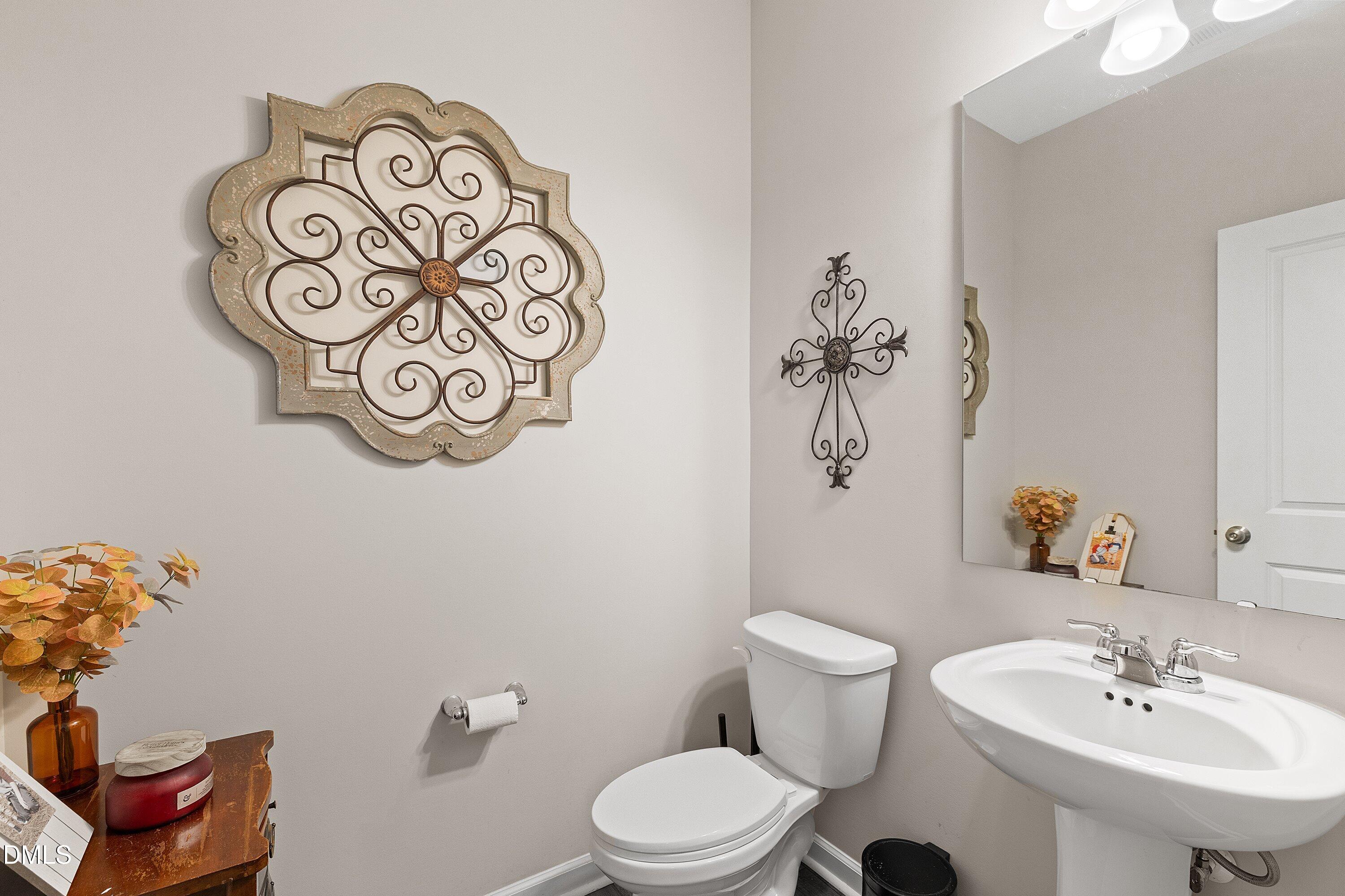 4640 Okeechobee Court Property Photo 13