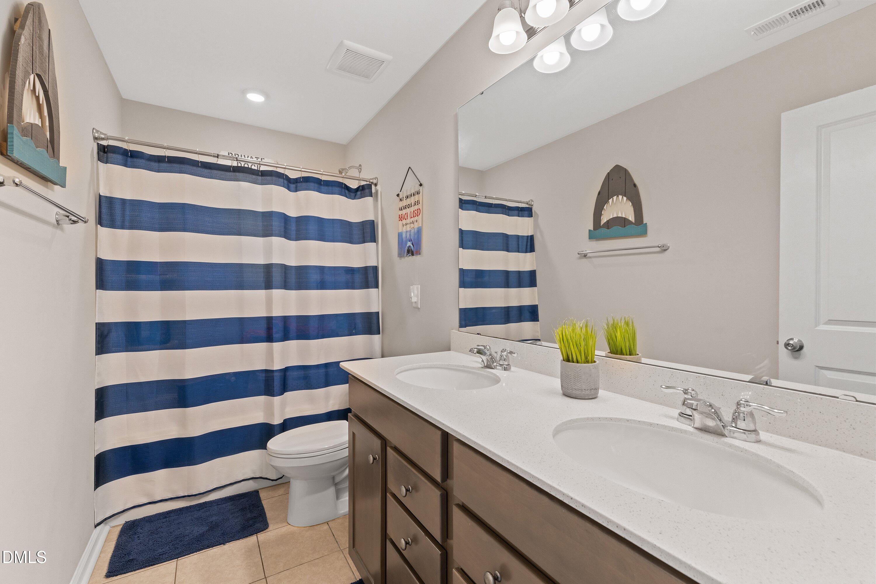 4640 Okeechobee Court Property Photo 32
