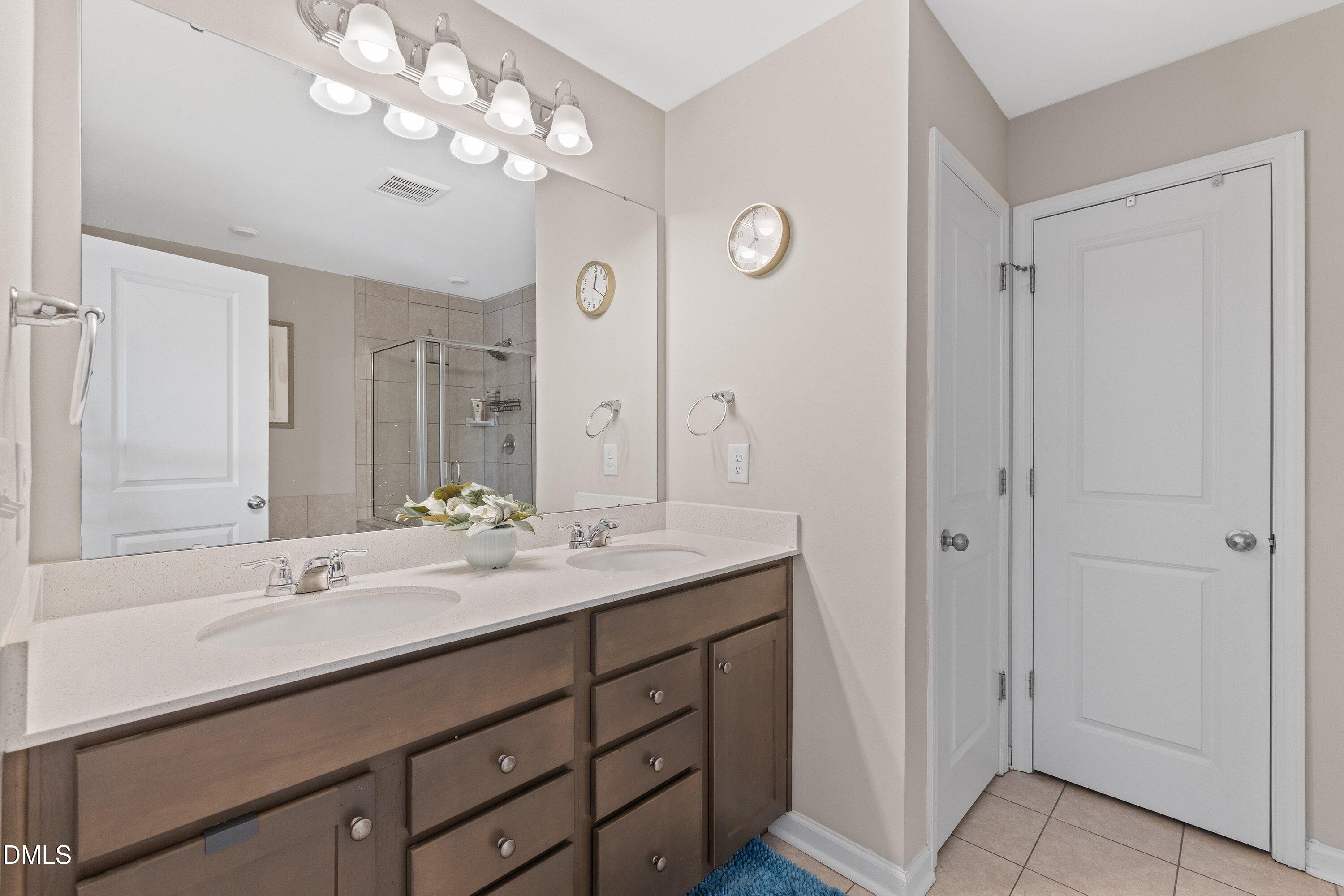 4640 Okeechobee Court Property Photo 42