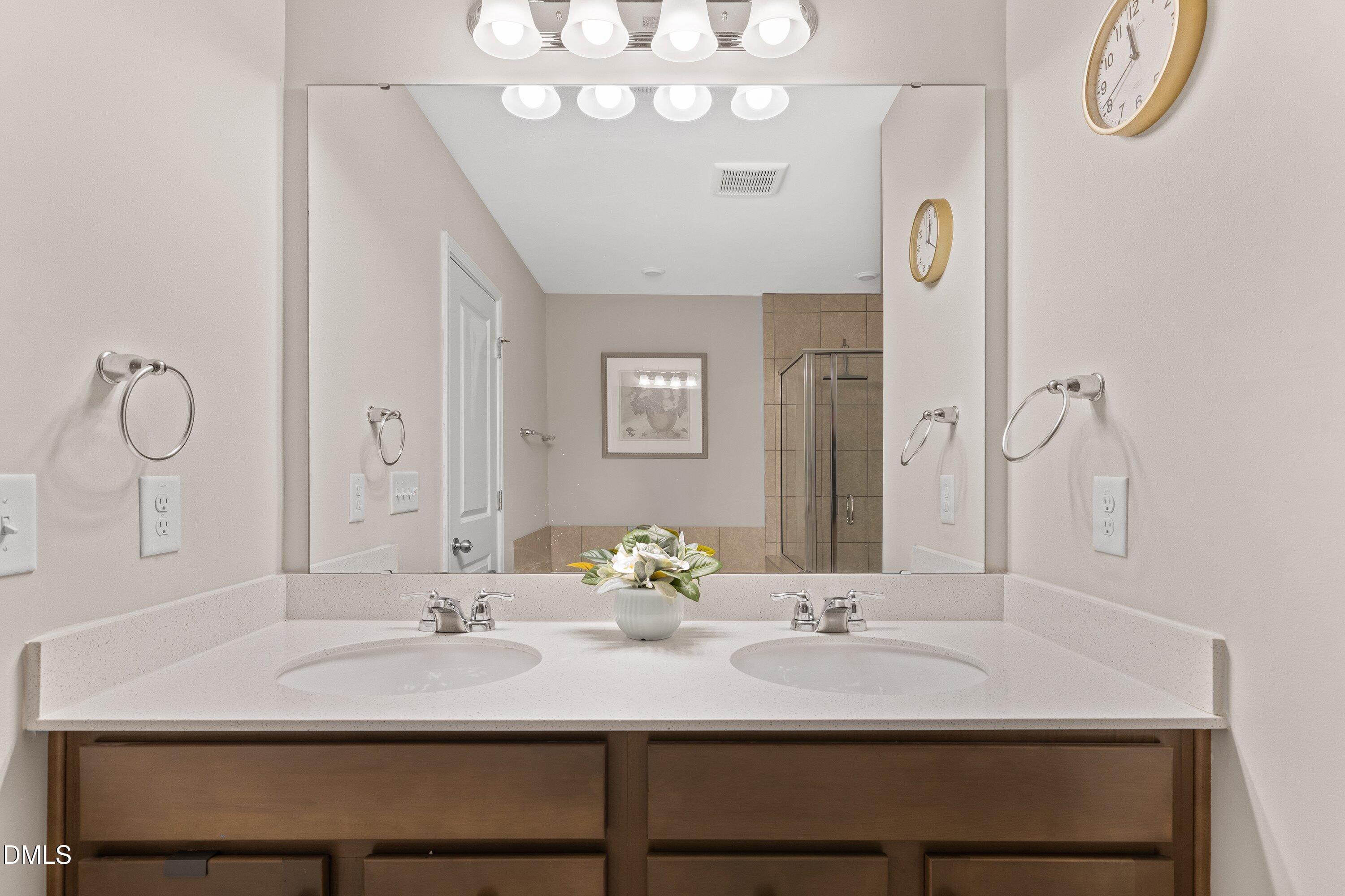 4640 Okeechobee Court Property Photo 43