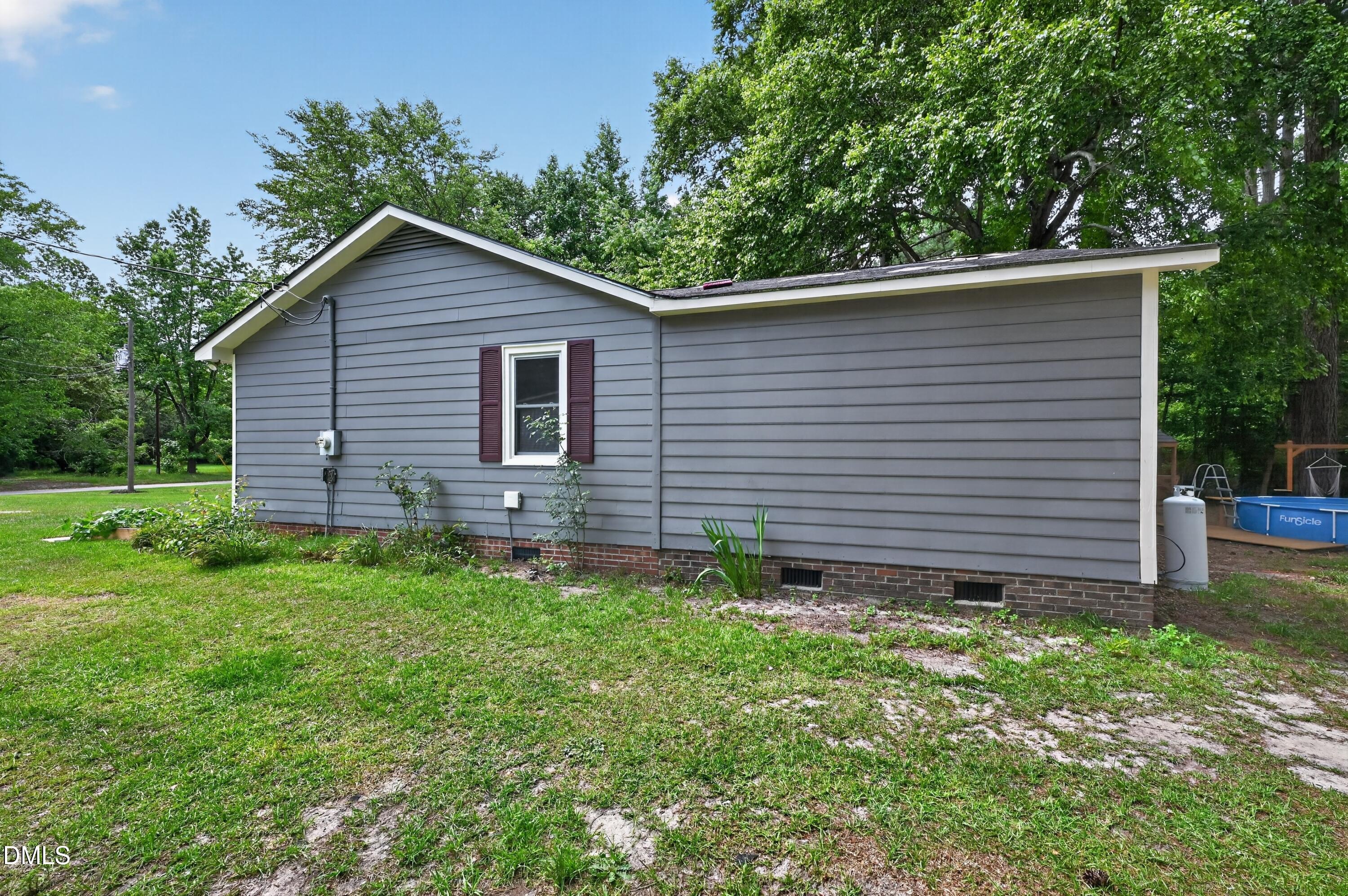 109 Snowden Street Property Photo 28