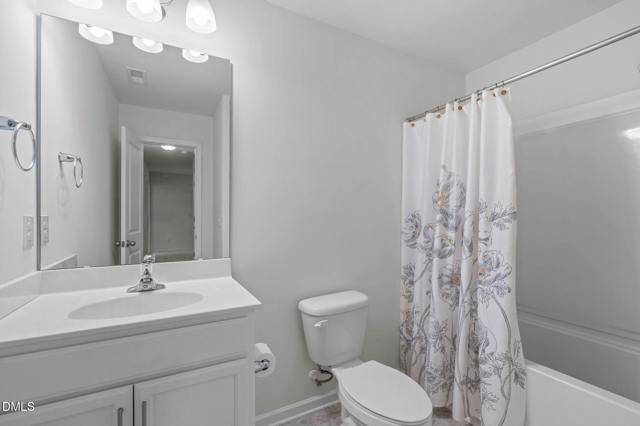 1017 Milkweed Court Property Photo 27
