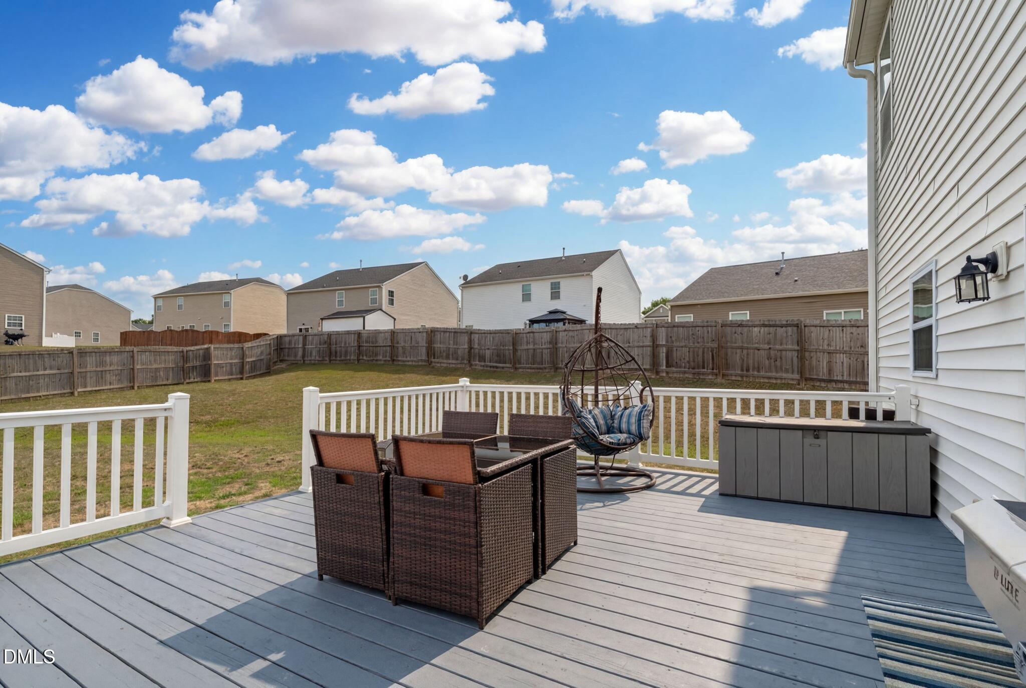 1017 Milkweed Court Property Photo 29