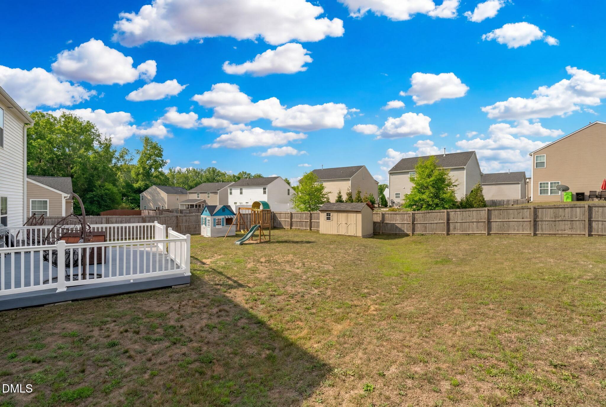 1017 Milkweed Court Property Photo 32