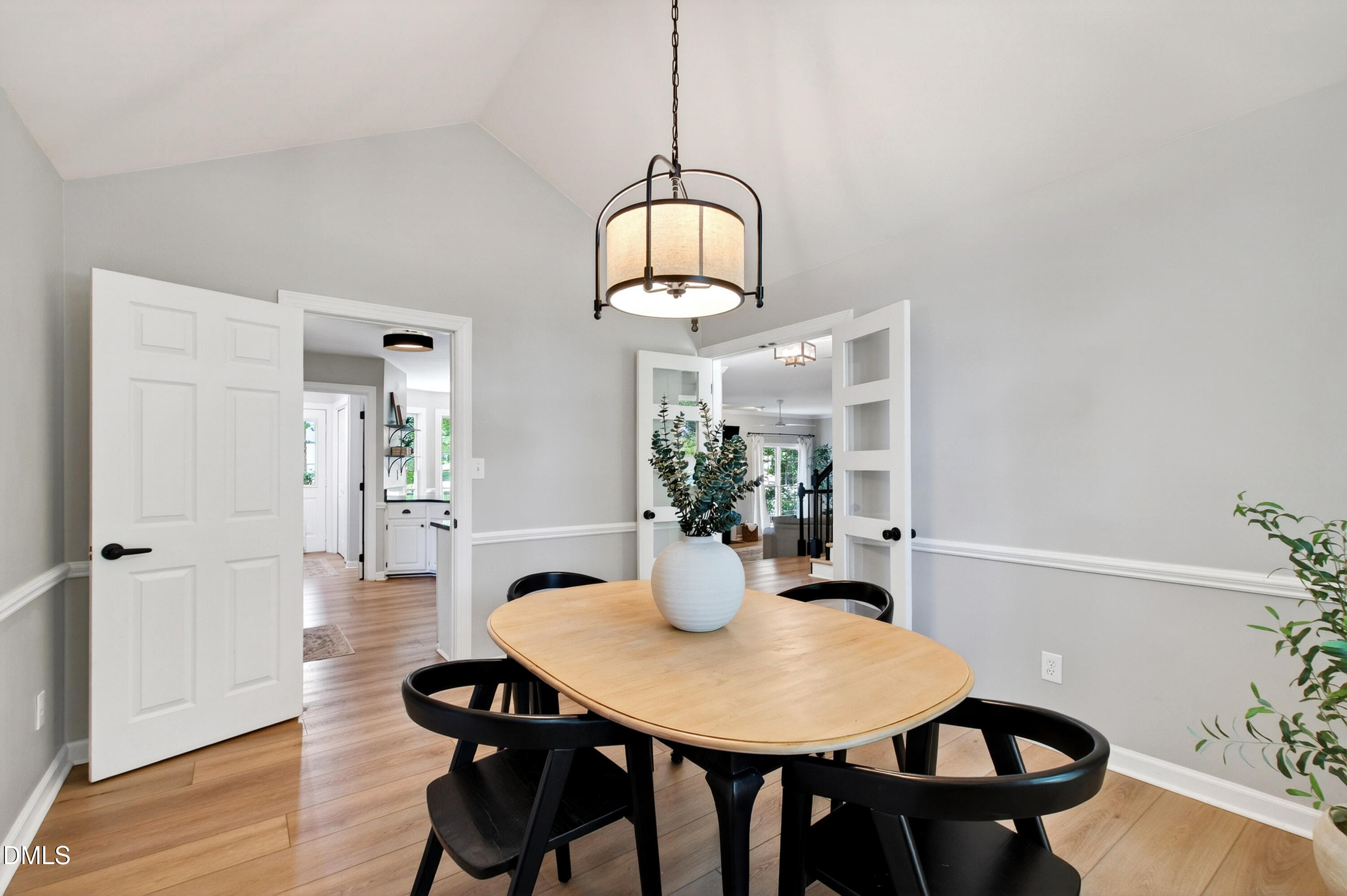 1006 Napa Place Property Photo 6