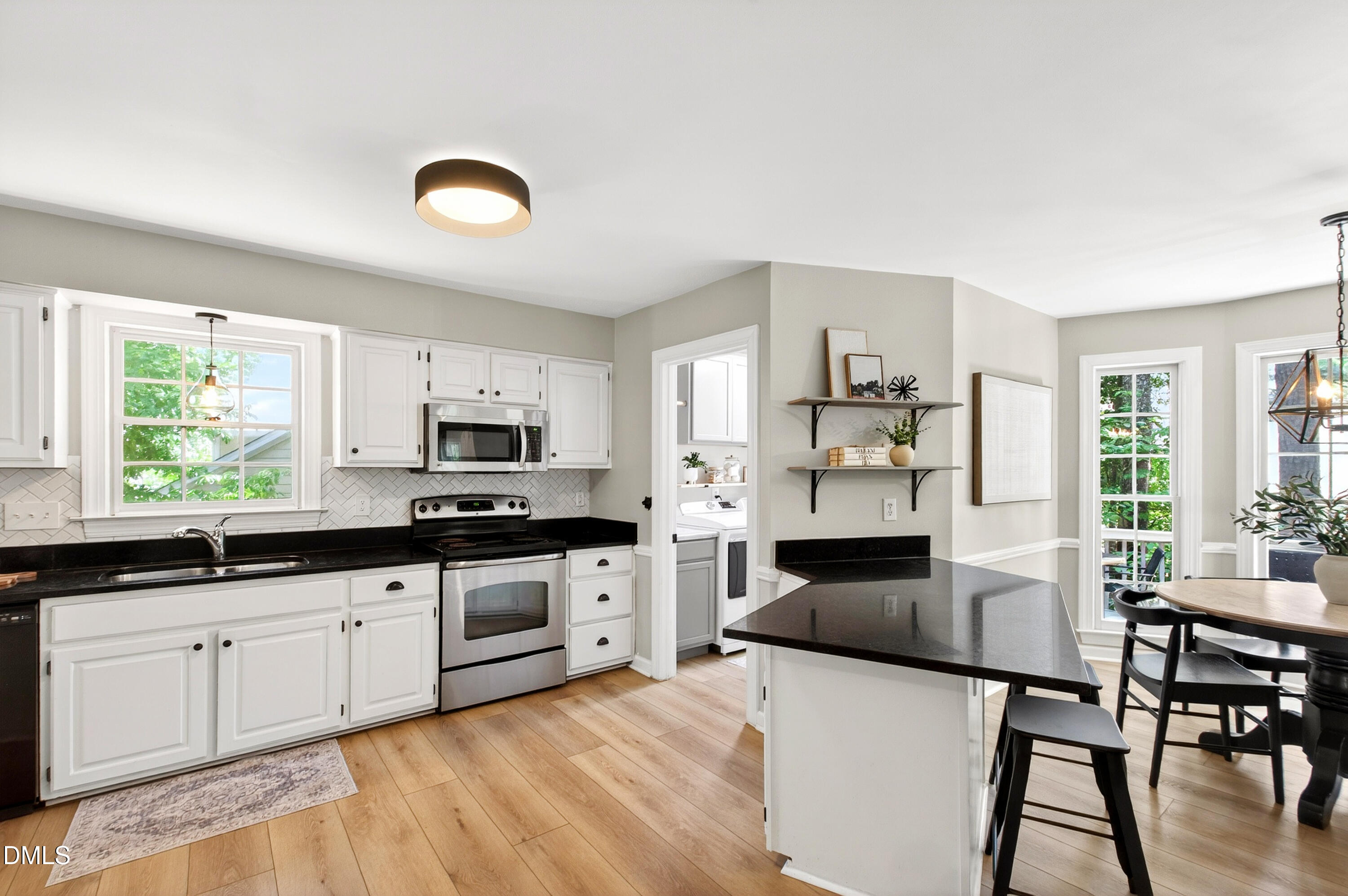 1006 Napa Place Property Photo 11