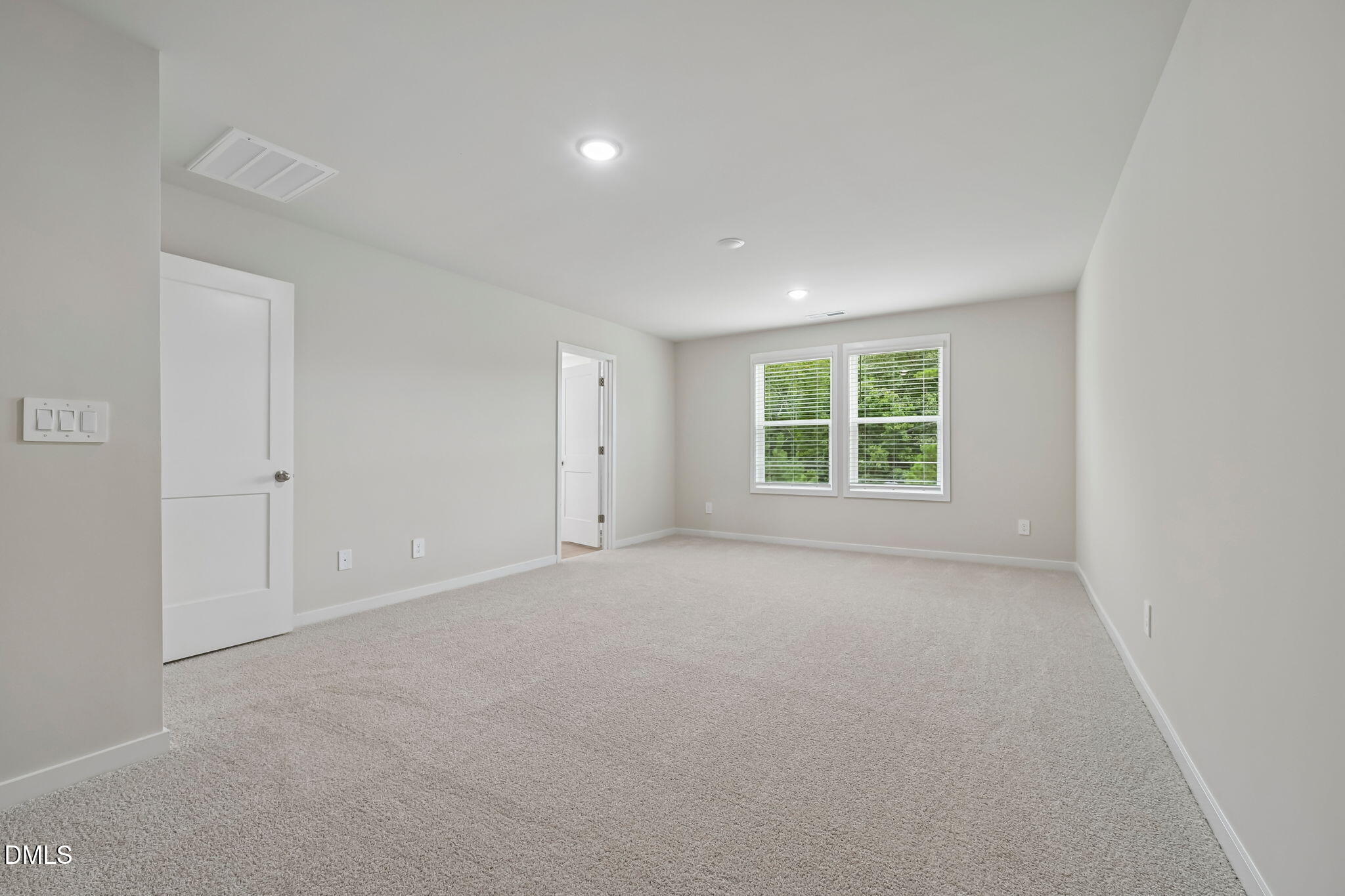 104 Beadwood Street Property Photo 33