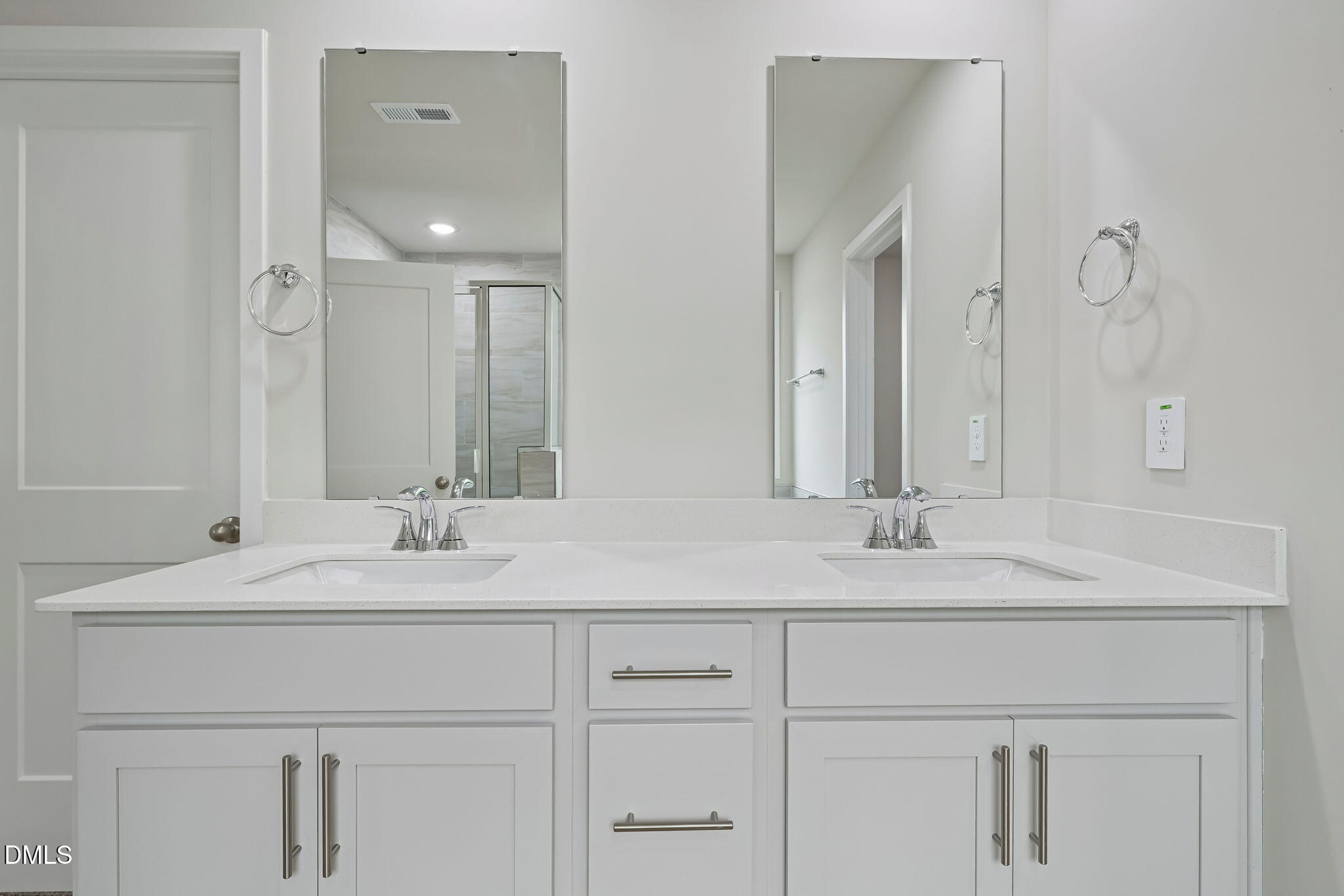 104 Beadwood Street Property Photo 35