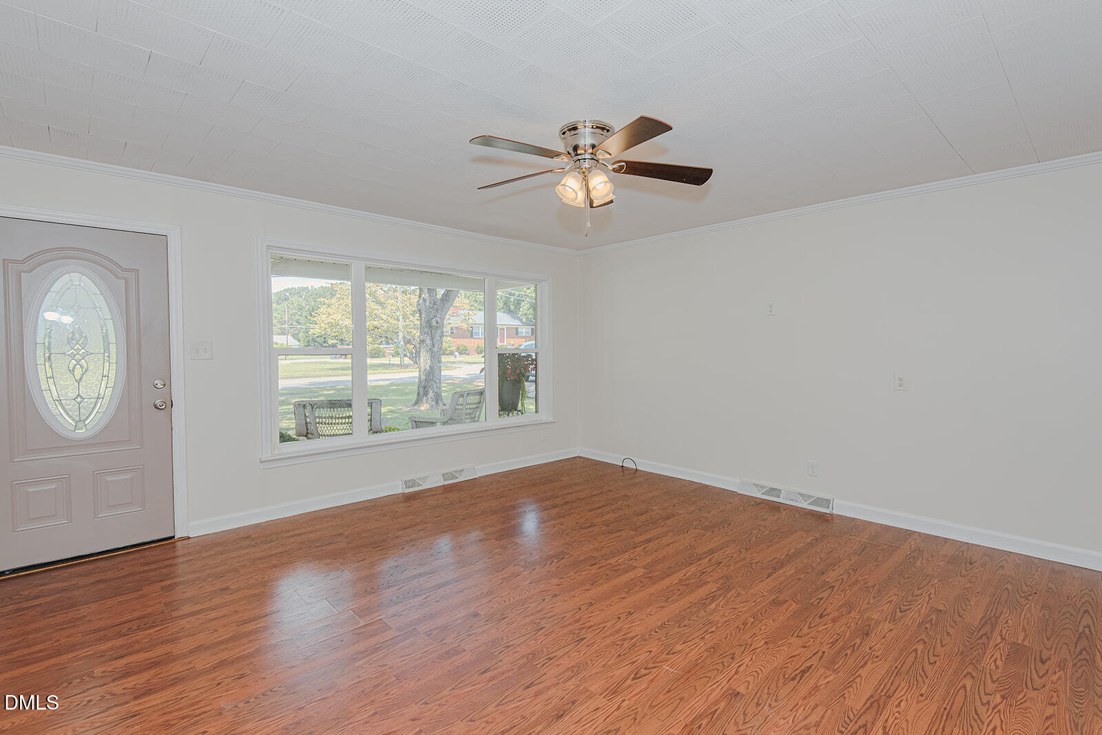 243 Nicks Street Property Photo 15