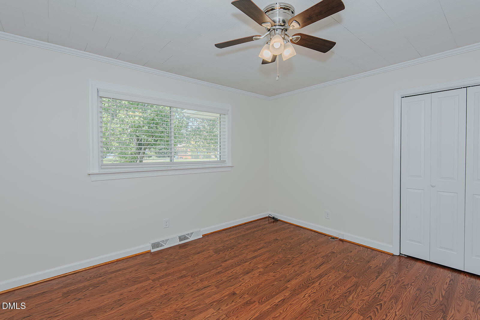 243 Nicks Street Property Photo 28