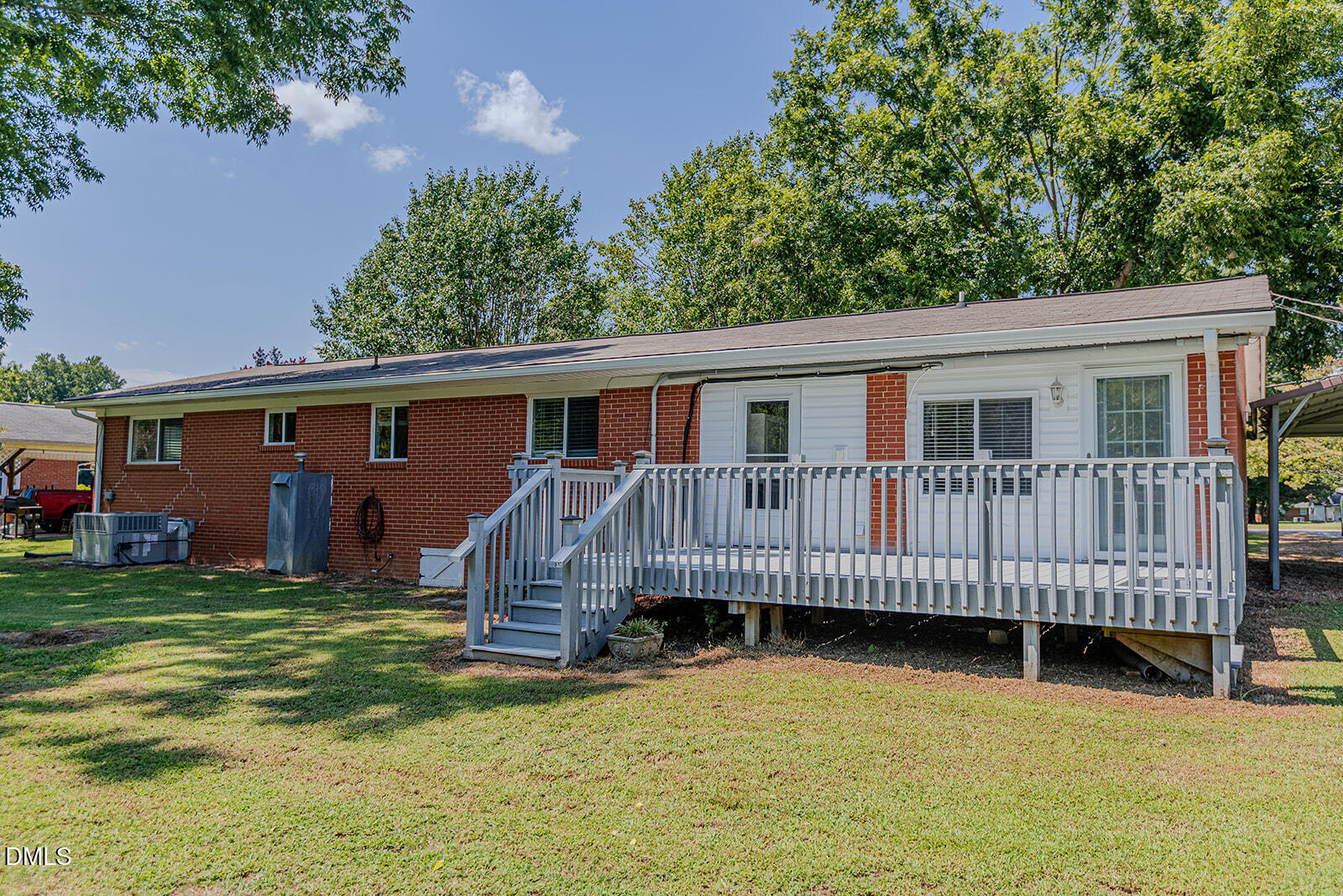243 Nicks Street Property Photo 32