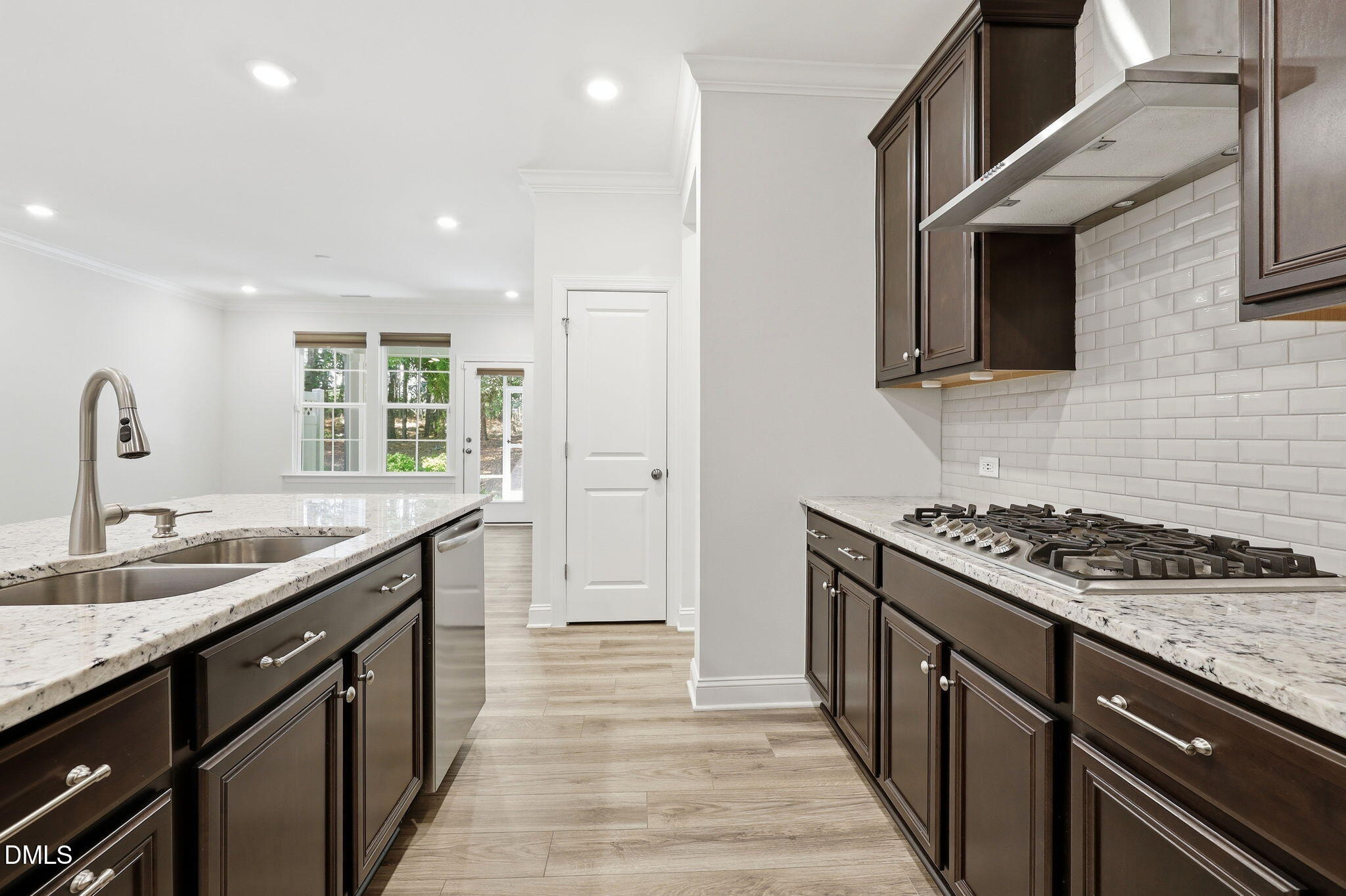 1017 Hero Place Property Photo 6