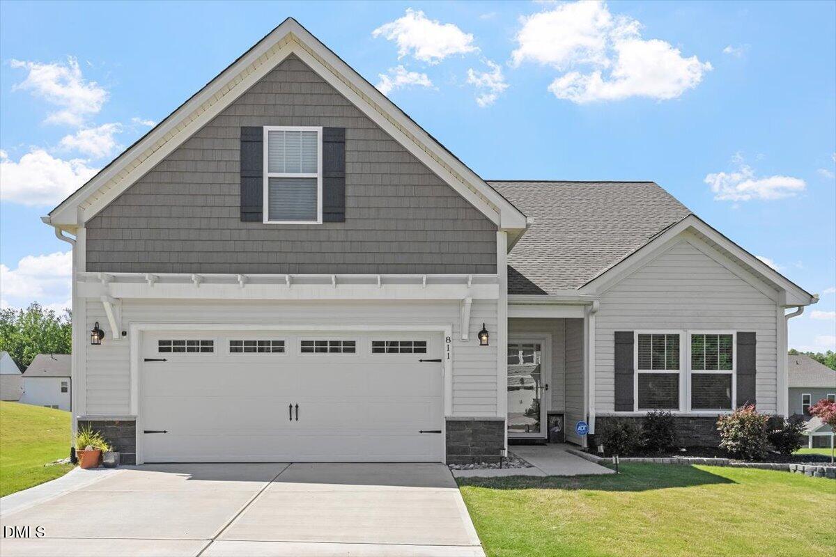 811 Bent Willow Drive Property Photo 1