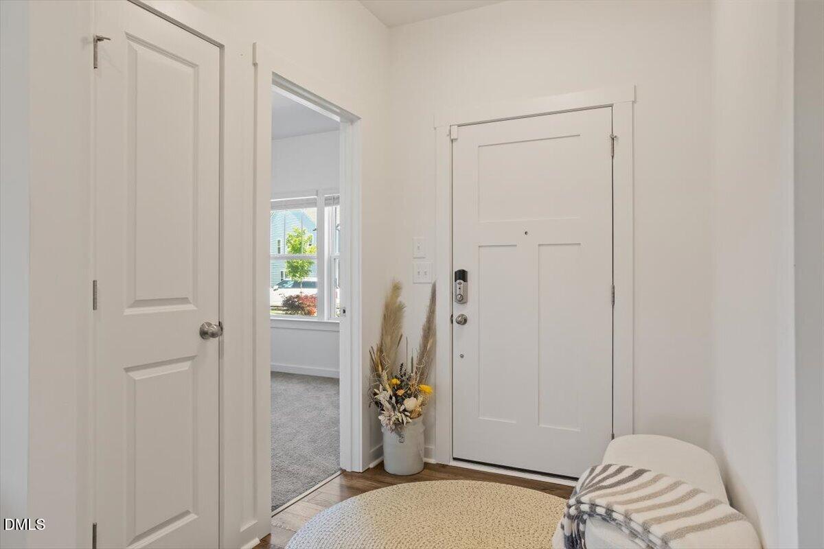 811 Bent Willow Drive Property Photo 10