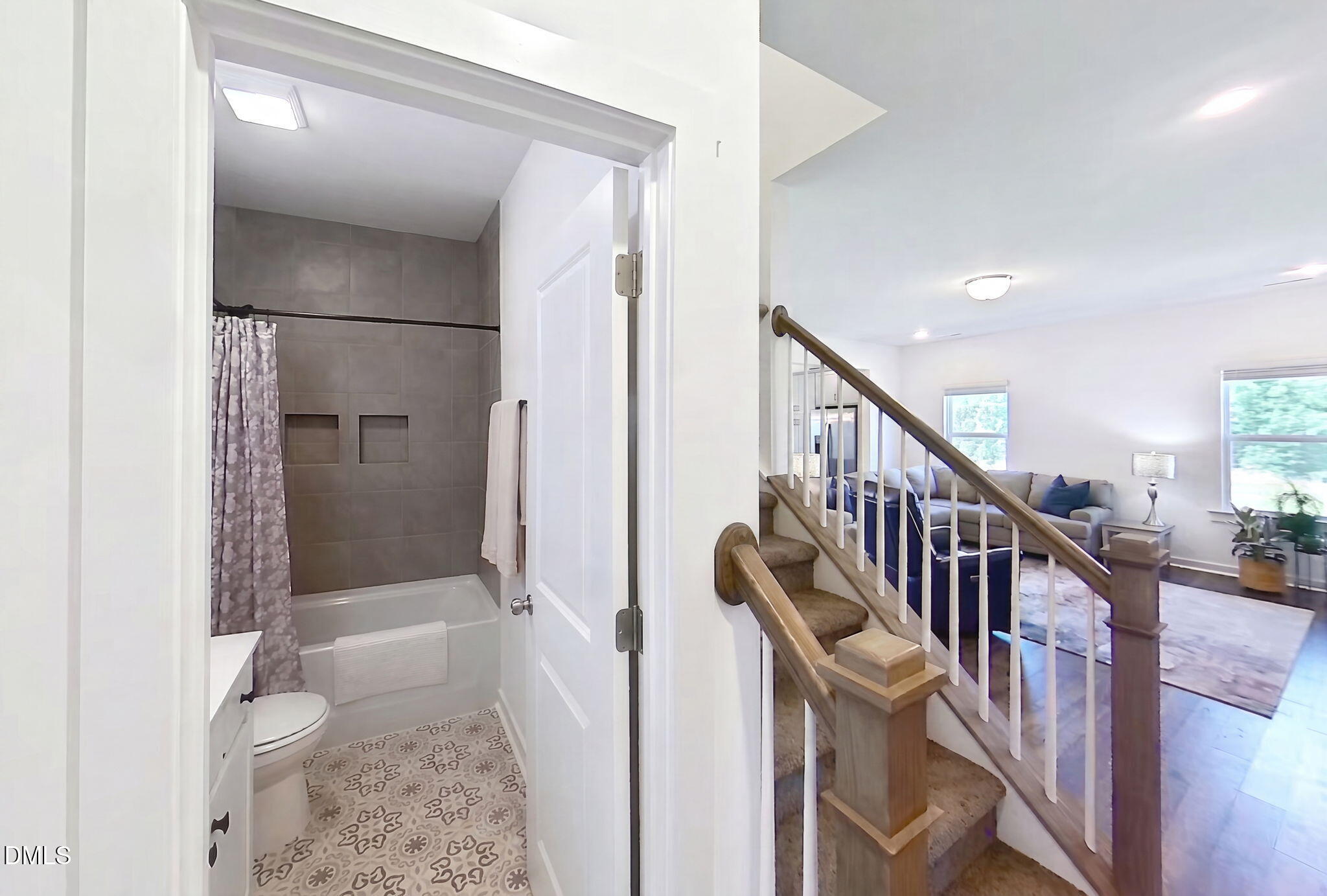 811 Bent Willow Drive Property Photo 13