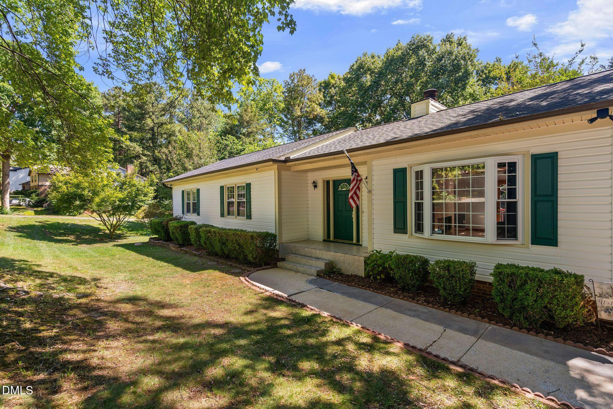 4108 Pickwick Drive Property Photo 6