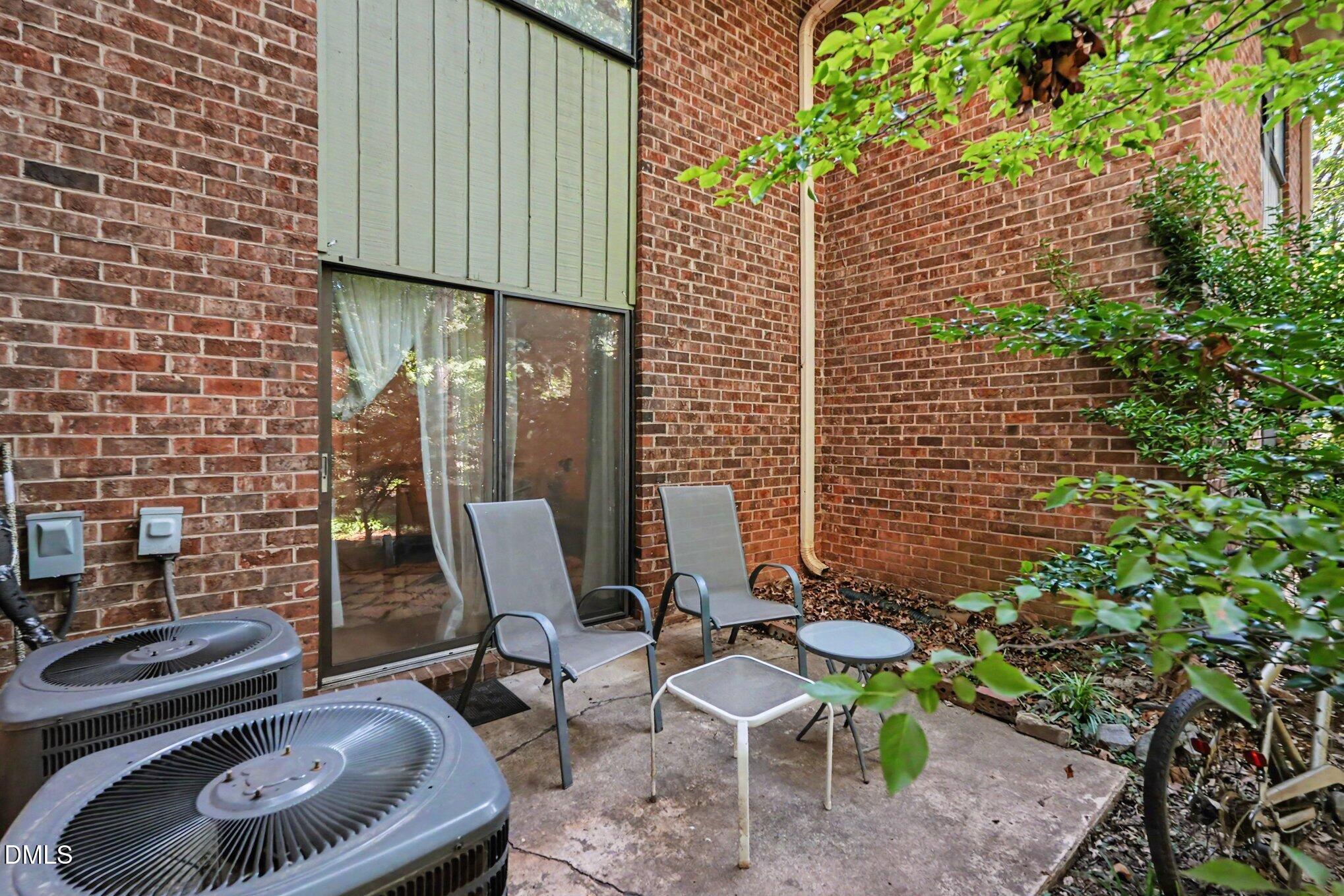 1231 Teakwood Place Property Photo 26