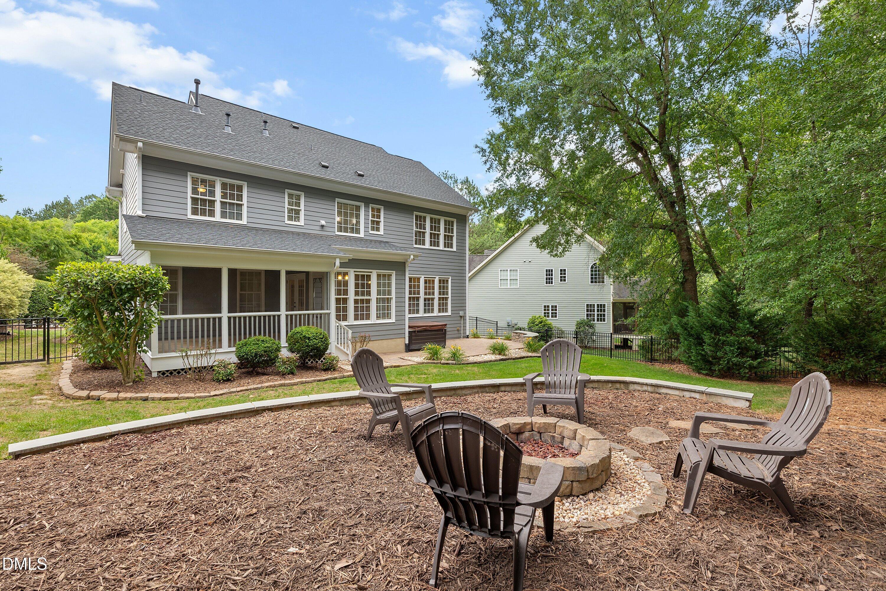 1005 Prairie Aster Court Property Photo 16