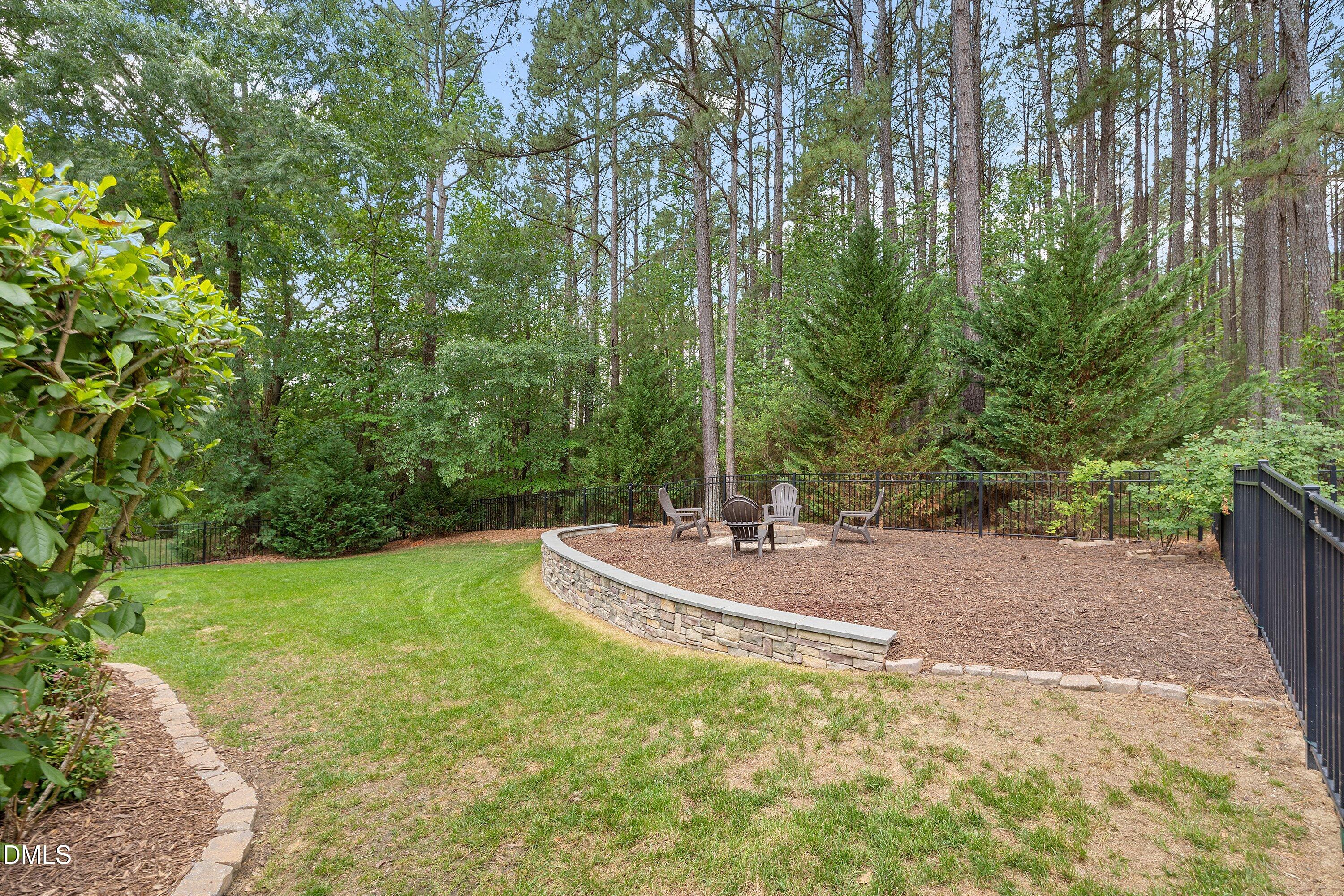 1005 Prairie Aster Court Property Photo 17