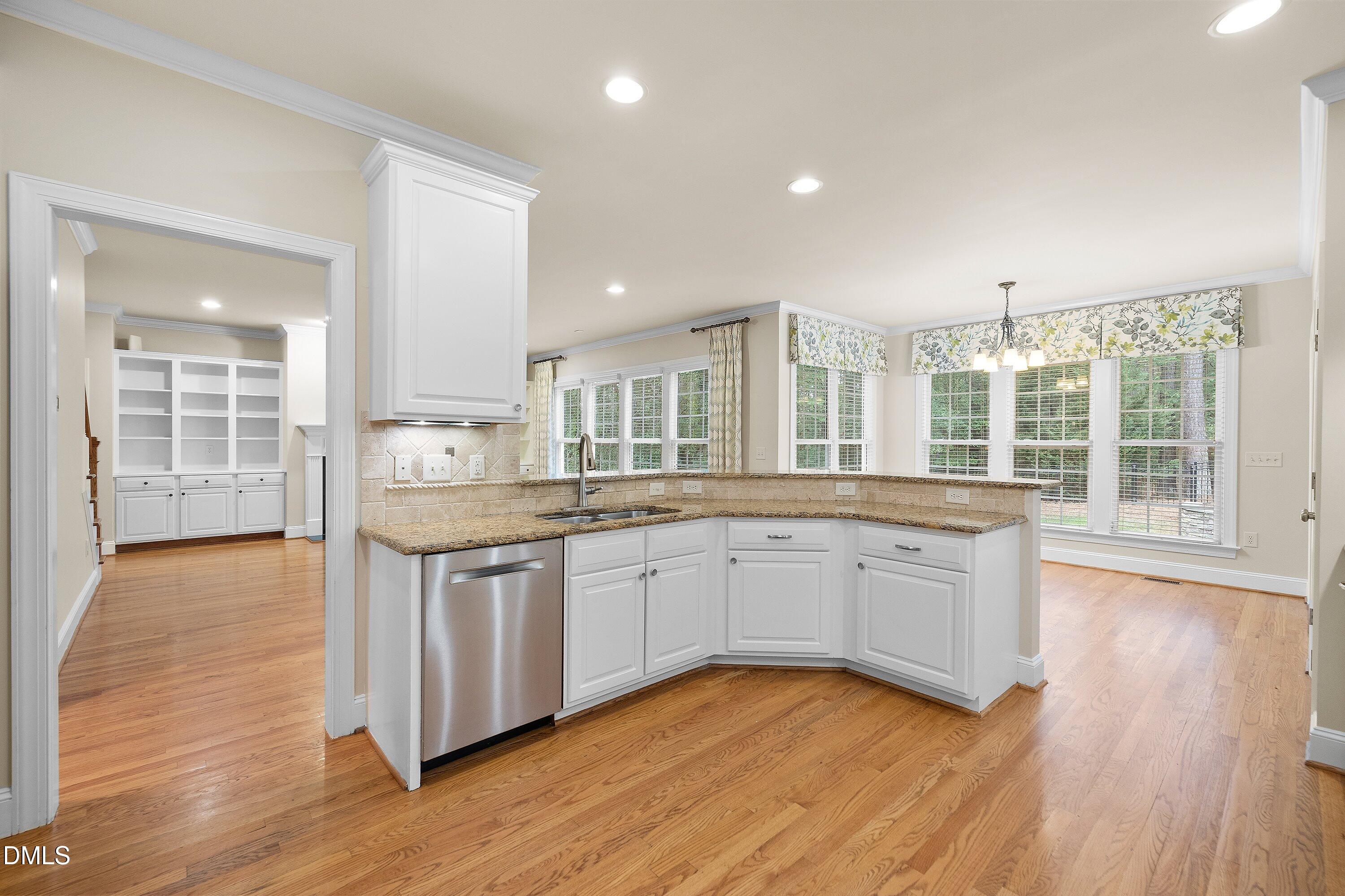 1005 Prairie Aster Court Property Photo 33