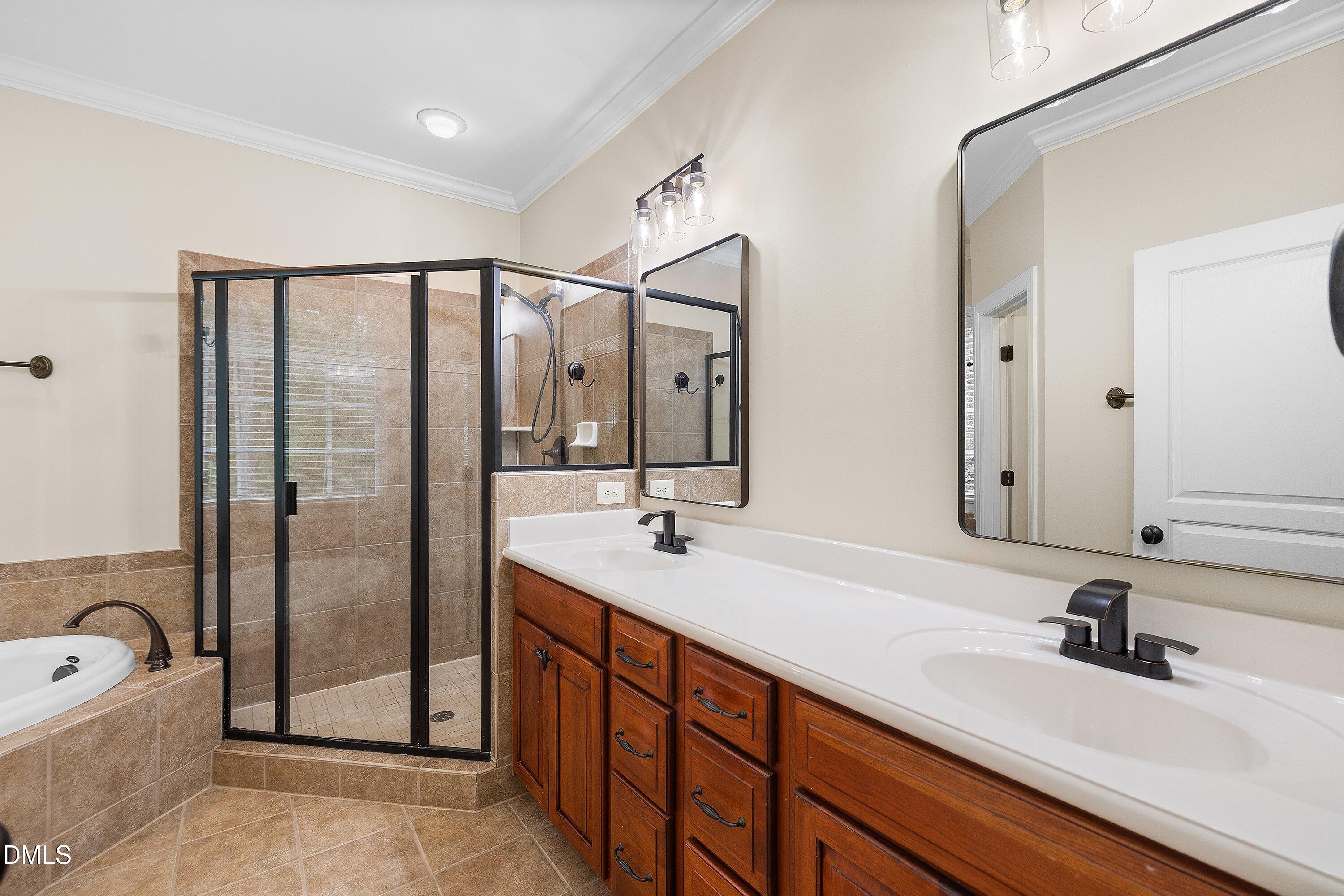 1005 Prairie Aster Court Property Photo 43